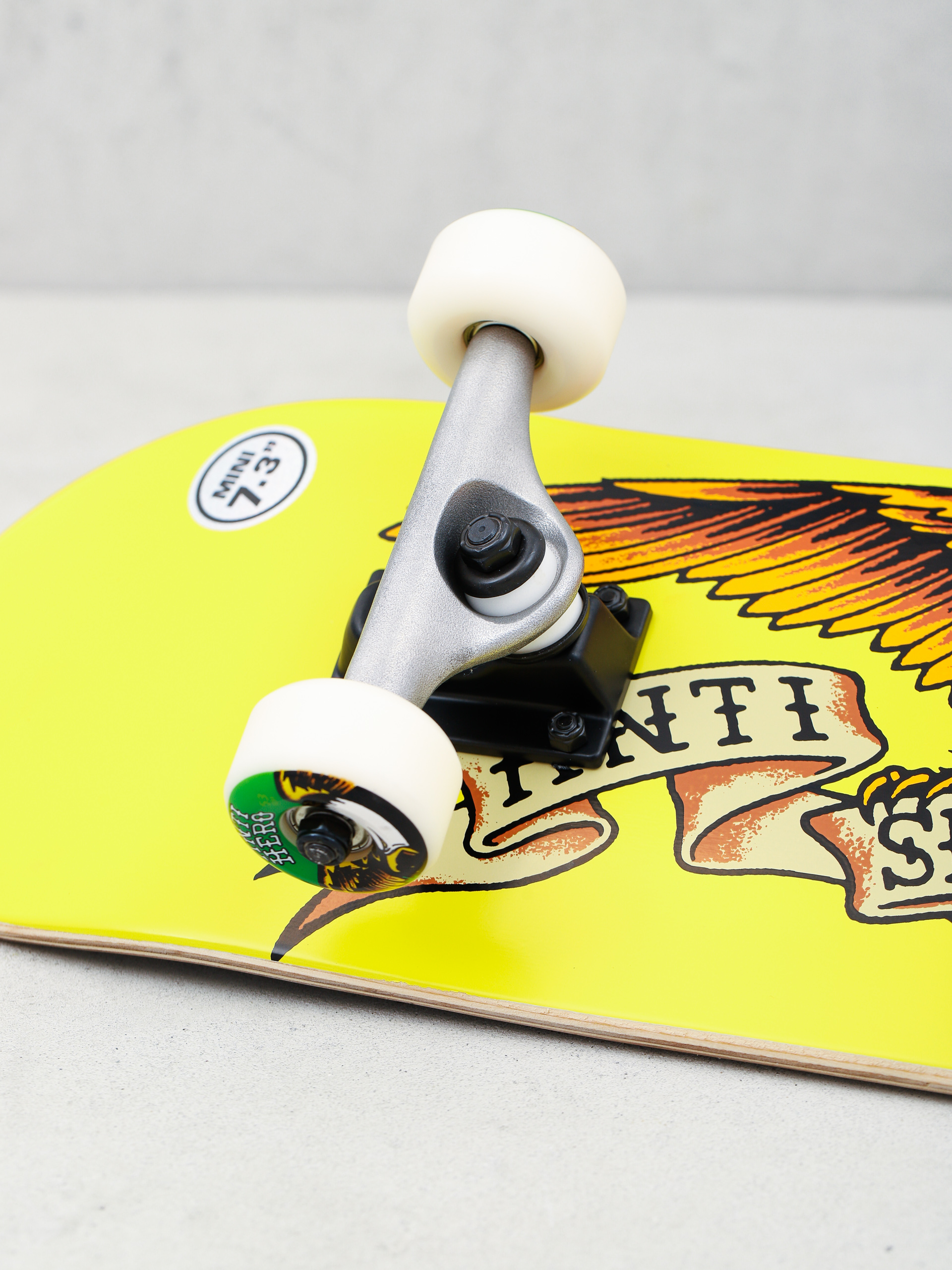 Deskorolka Antihero Classic Eagle II (yellow)