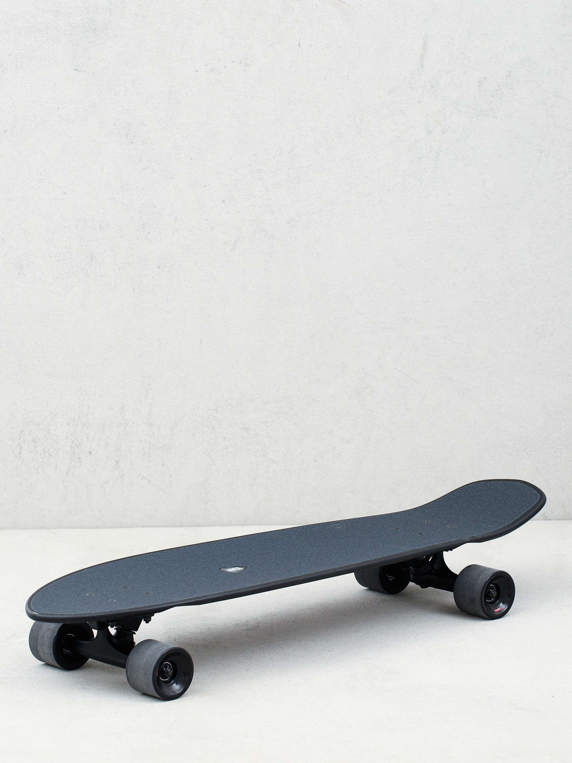 Deskorolka cruiser Globe Big Blazer (ramones/hey ho)