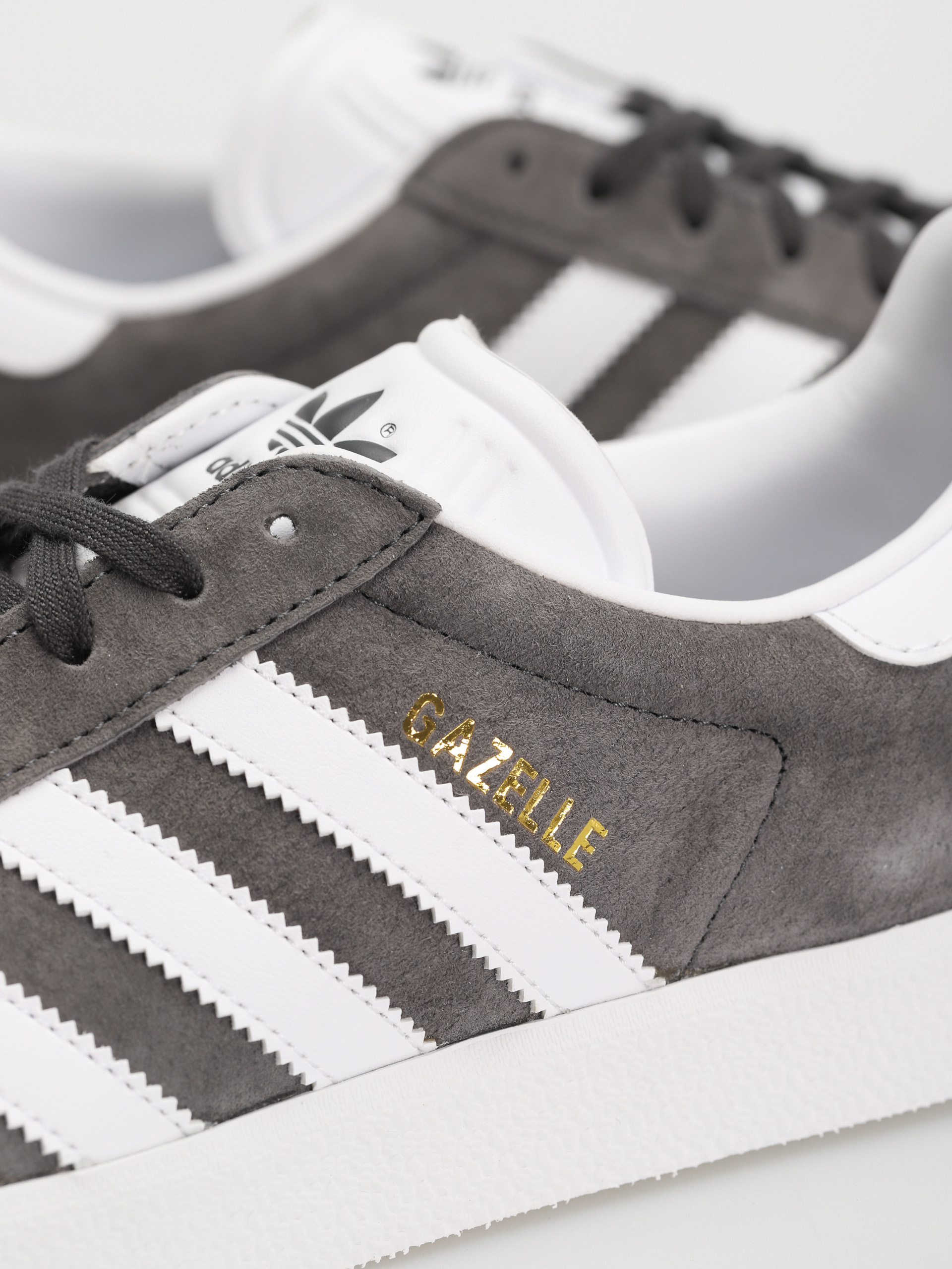 adidas gazelle silver green womens Adidas Superstar Bonega Women GY5250  Kick Theory