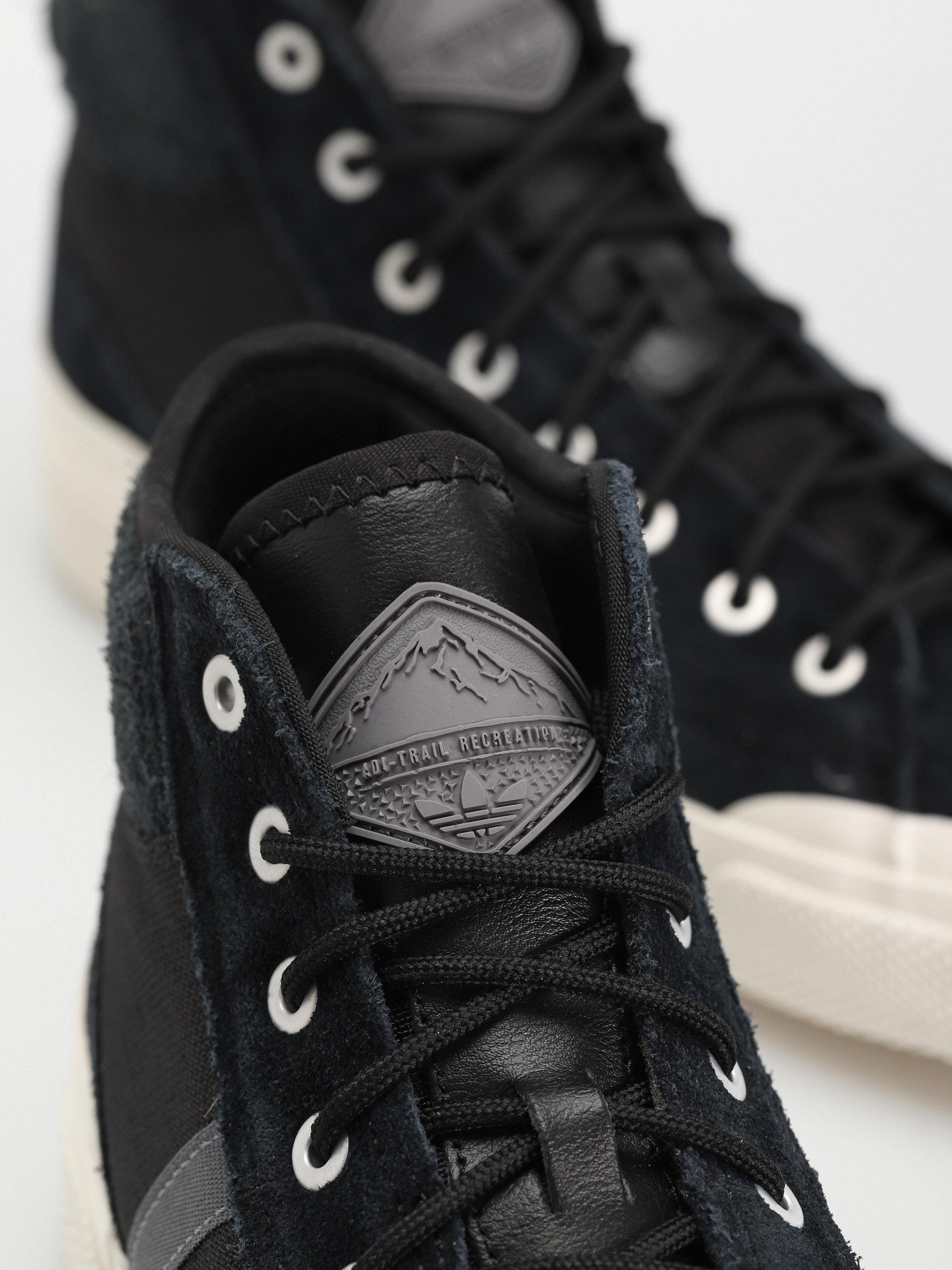 Buty adidas Originals Nizza Hi Rf Atr (cblack/cwhite/grefiv)