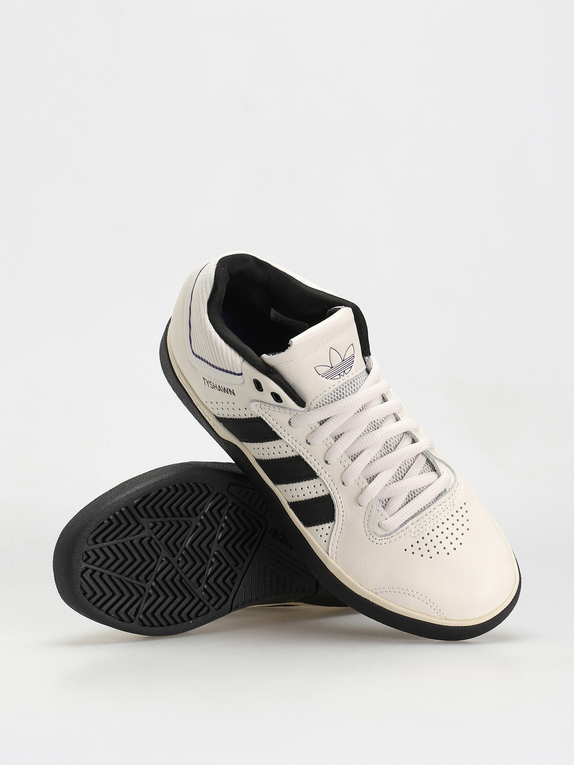 Buty adidas Tyshawn (clowhi/cblack/cpurpl)