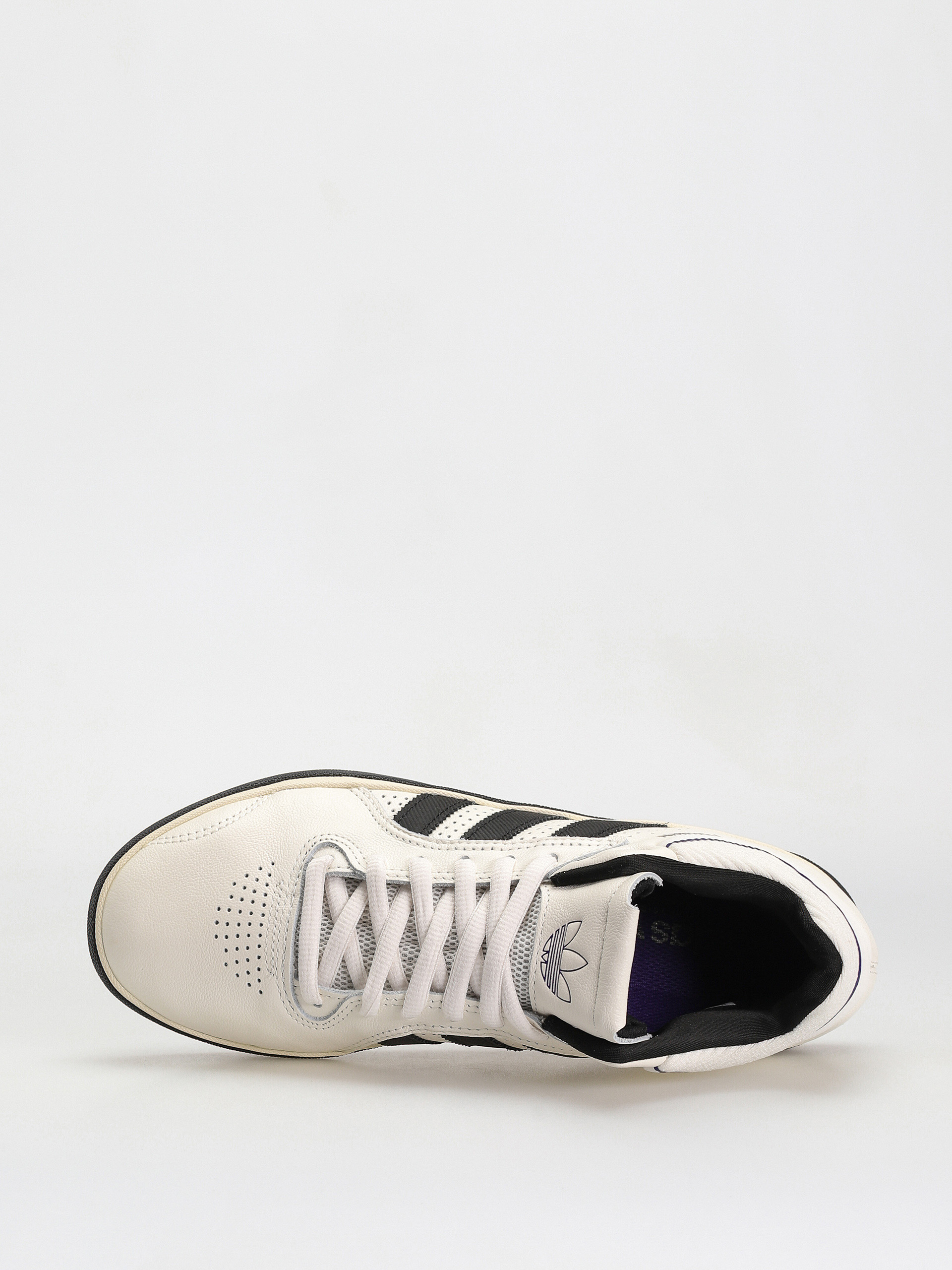 Buty adidas Tyshawn (clowhi/cblack/cpurpl)
