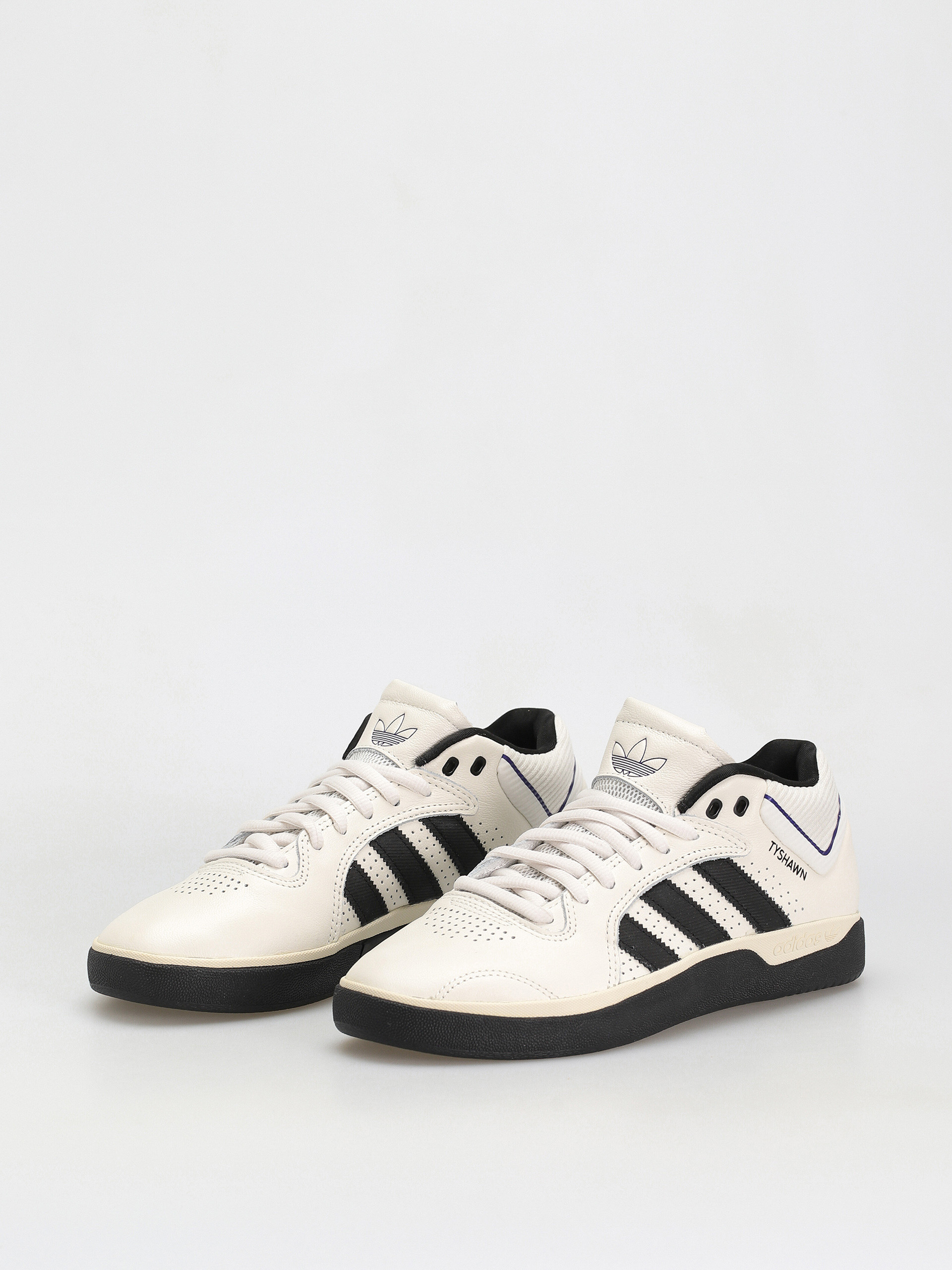 Buty adidas Tyshawn (clowhi/cblack/cpurpl)