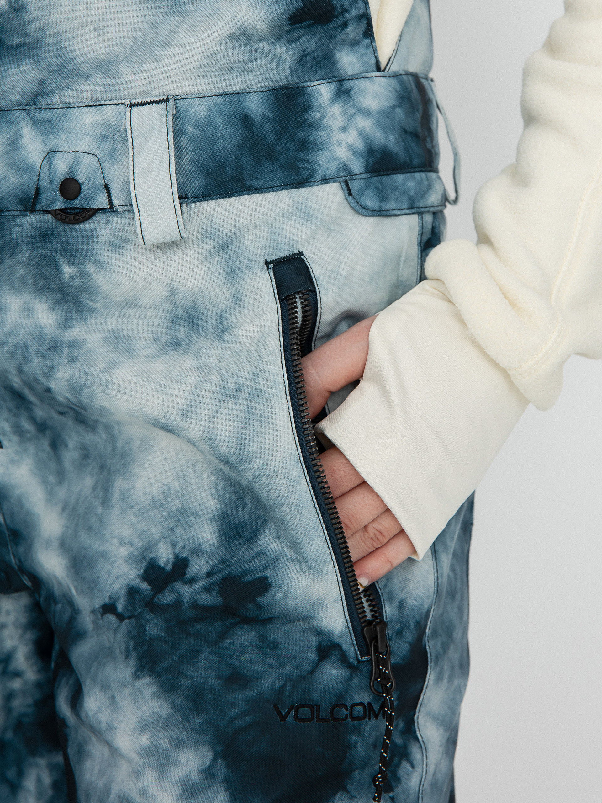 Damskie Spodnie snowboardowe Volcom Swift Bib Overall (storm tie dye)