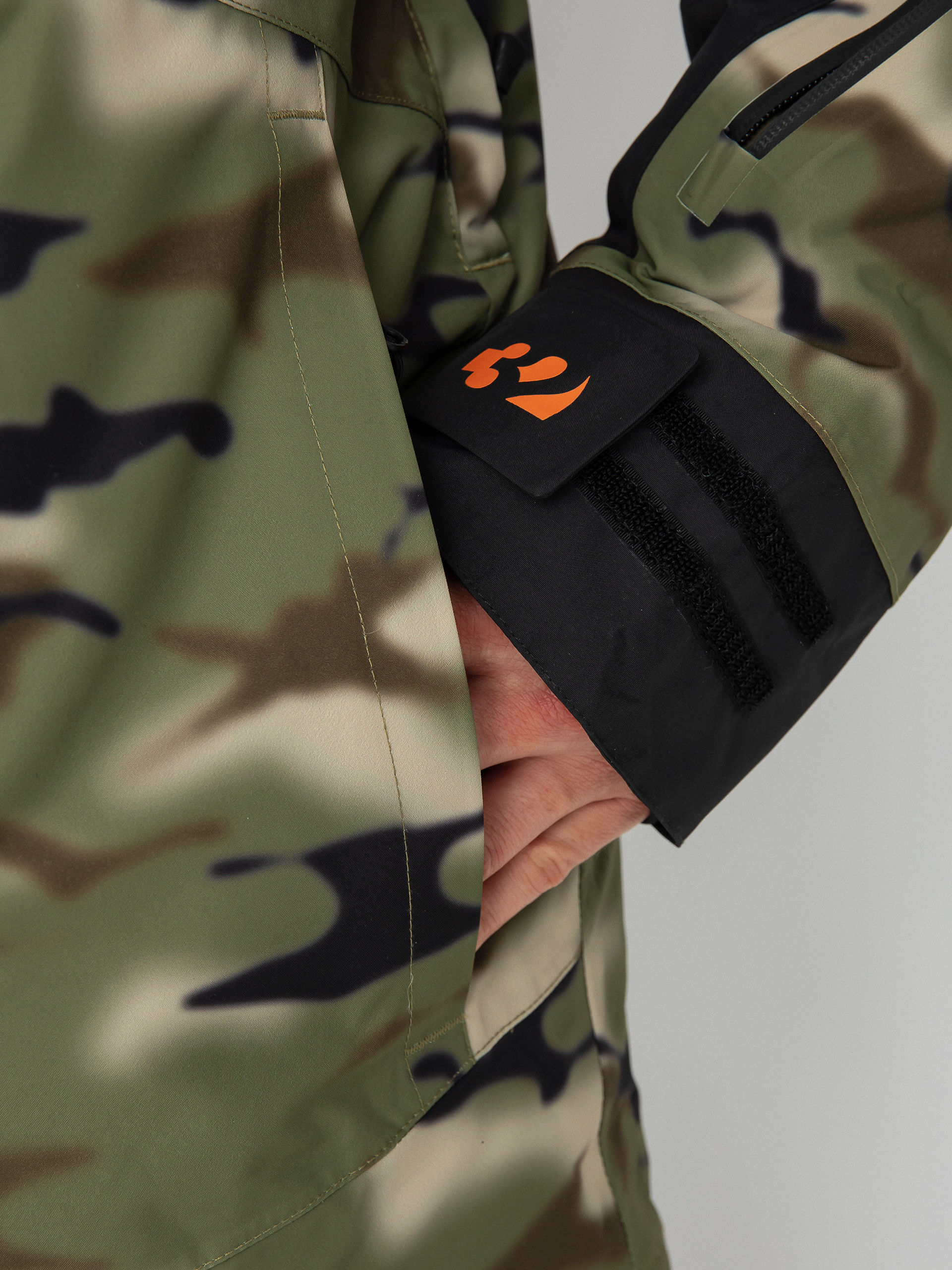 Męska Kurtka snowboardowa ThirtyTwo Lashed Insulated (camo)