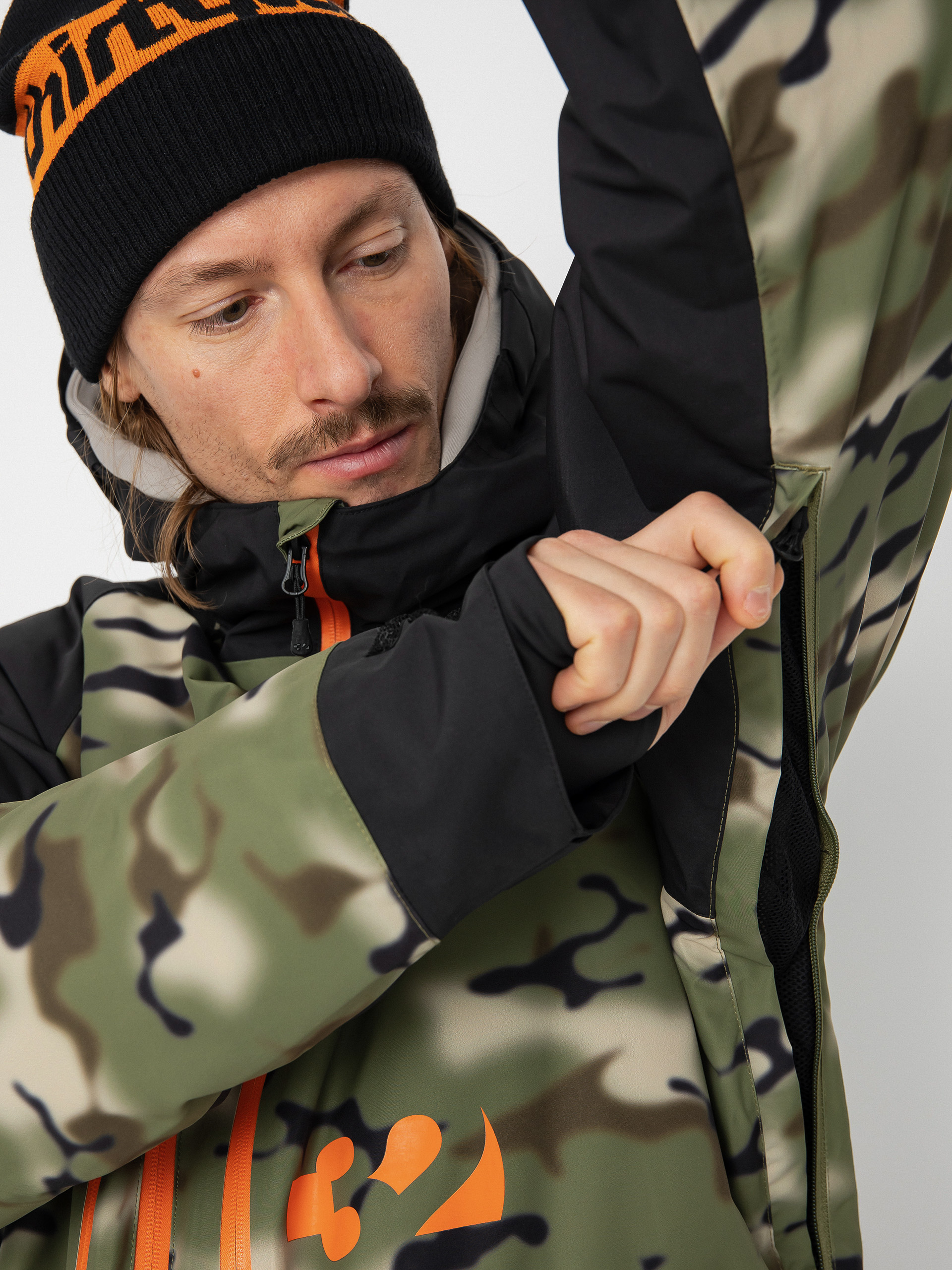 Męska Kurtka snowboardowa ThirtyTwo Lashed Insulated (camo)