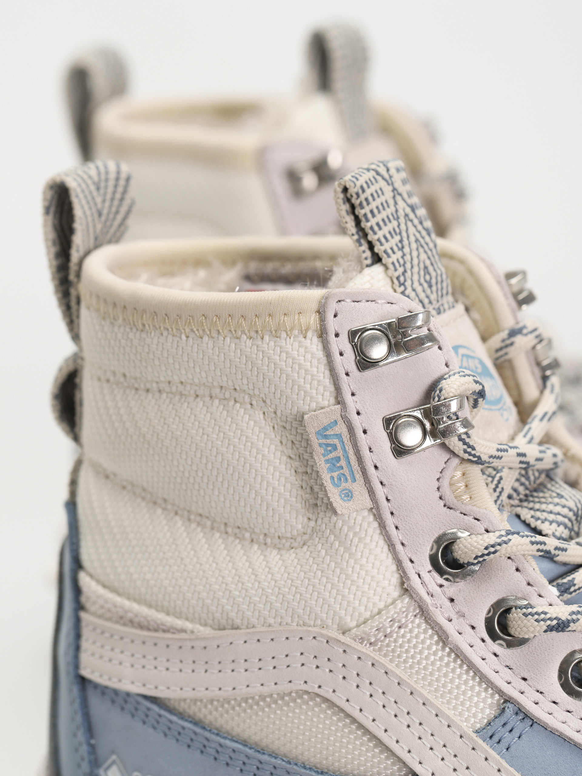 Buty Vans Sk8 Hi Gore Tex MTE 3 (trekker marshmallow)