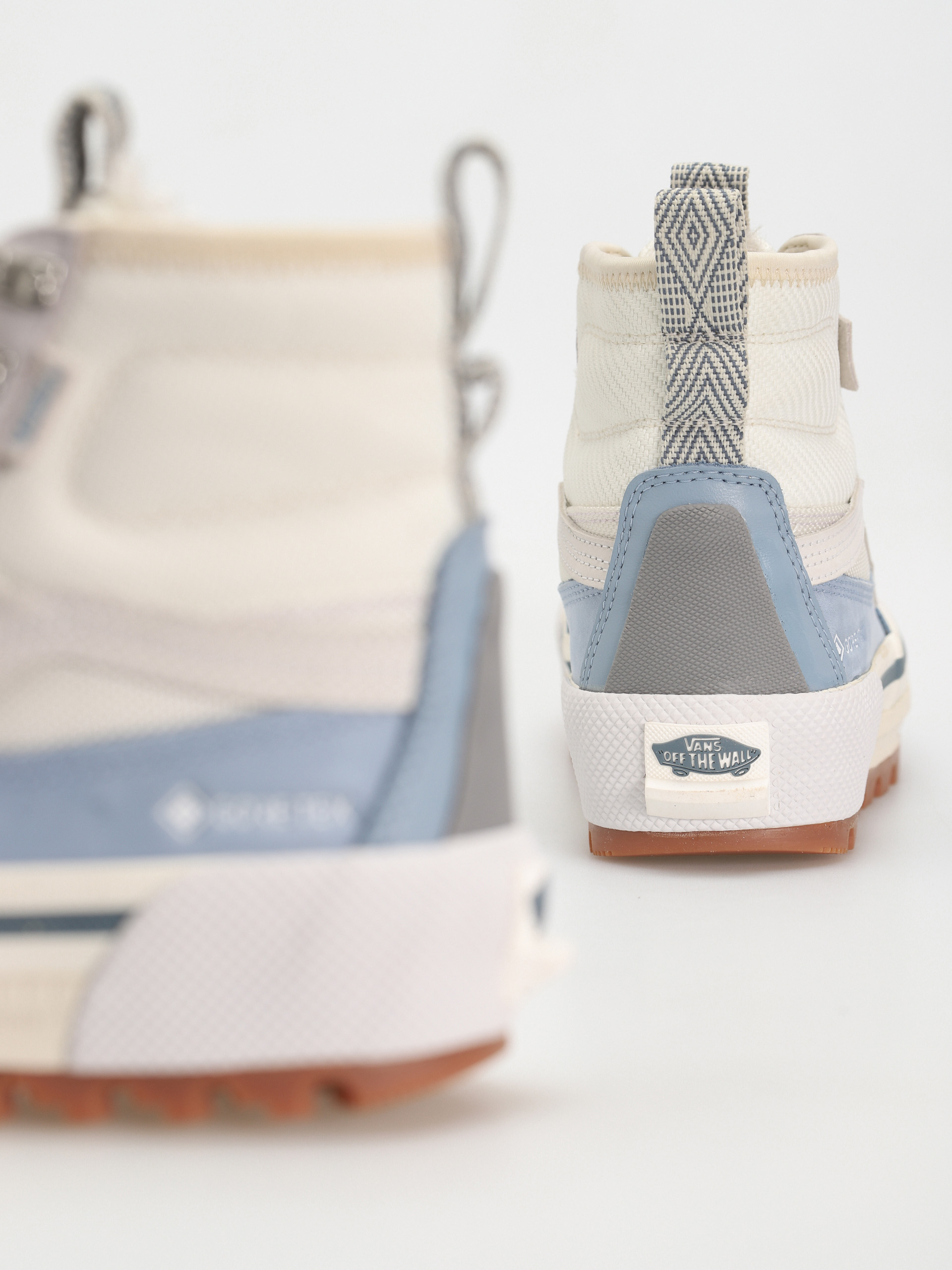 Buty Vans Sk8 Hi Gore Tex MTE 3 (trekker marshmallow)