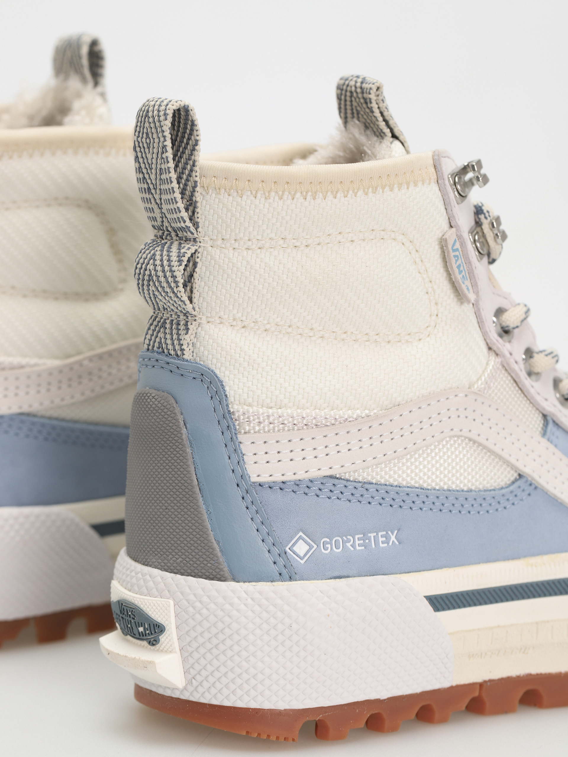 Buty Vans Sk8 Hi Gore Tex MTE 3 (trekker marshmallow)