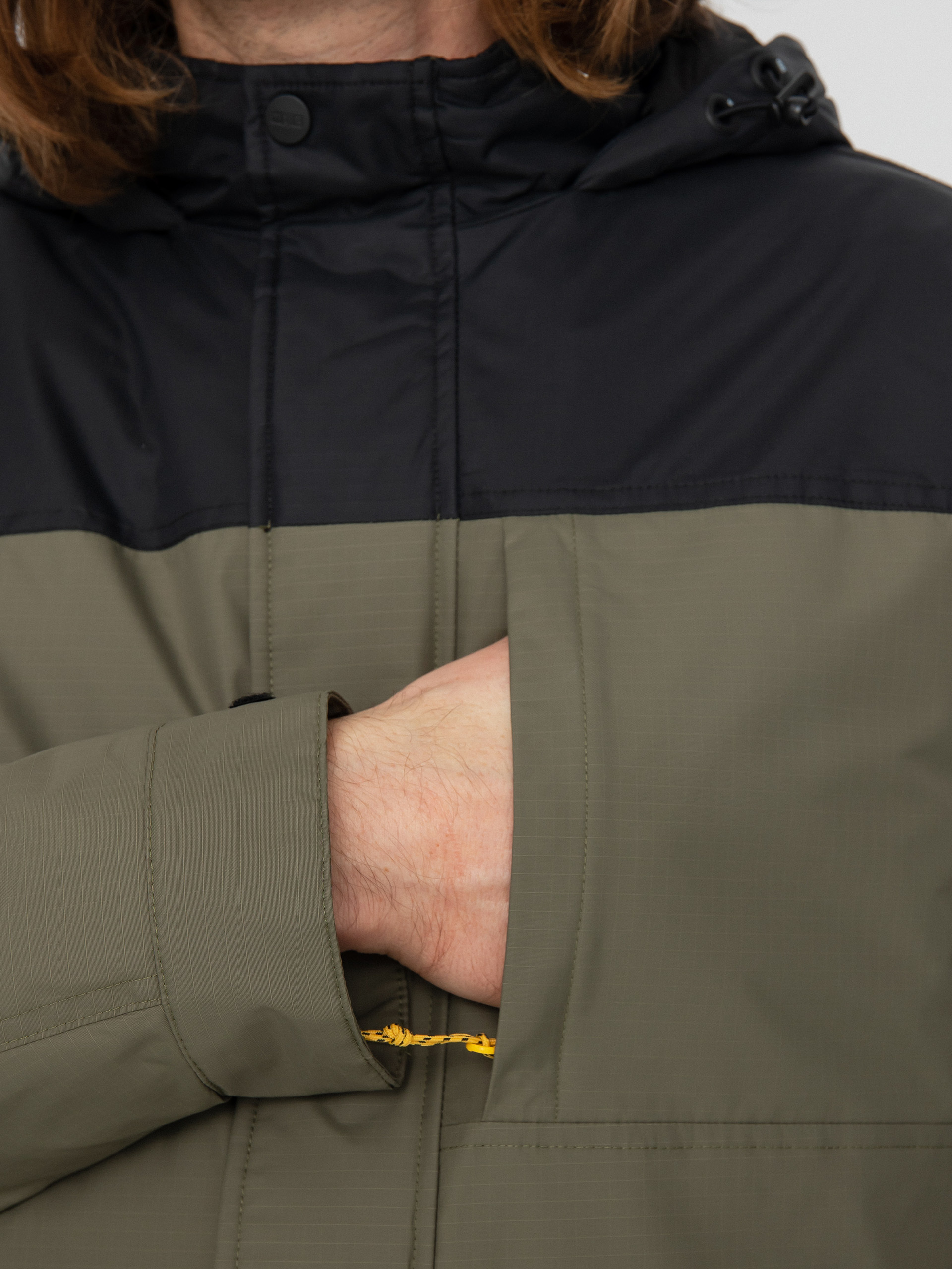 Kurtka Vans Coastal MTE 1 (coastal grape leaf/black)