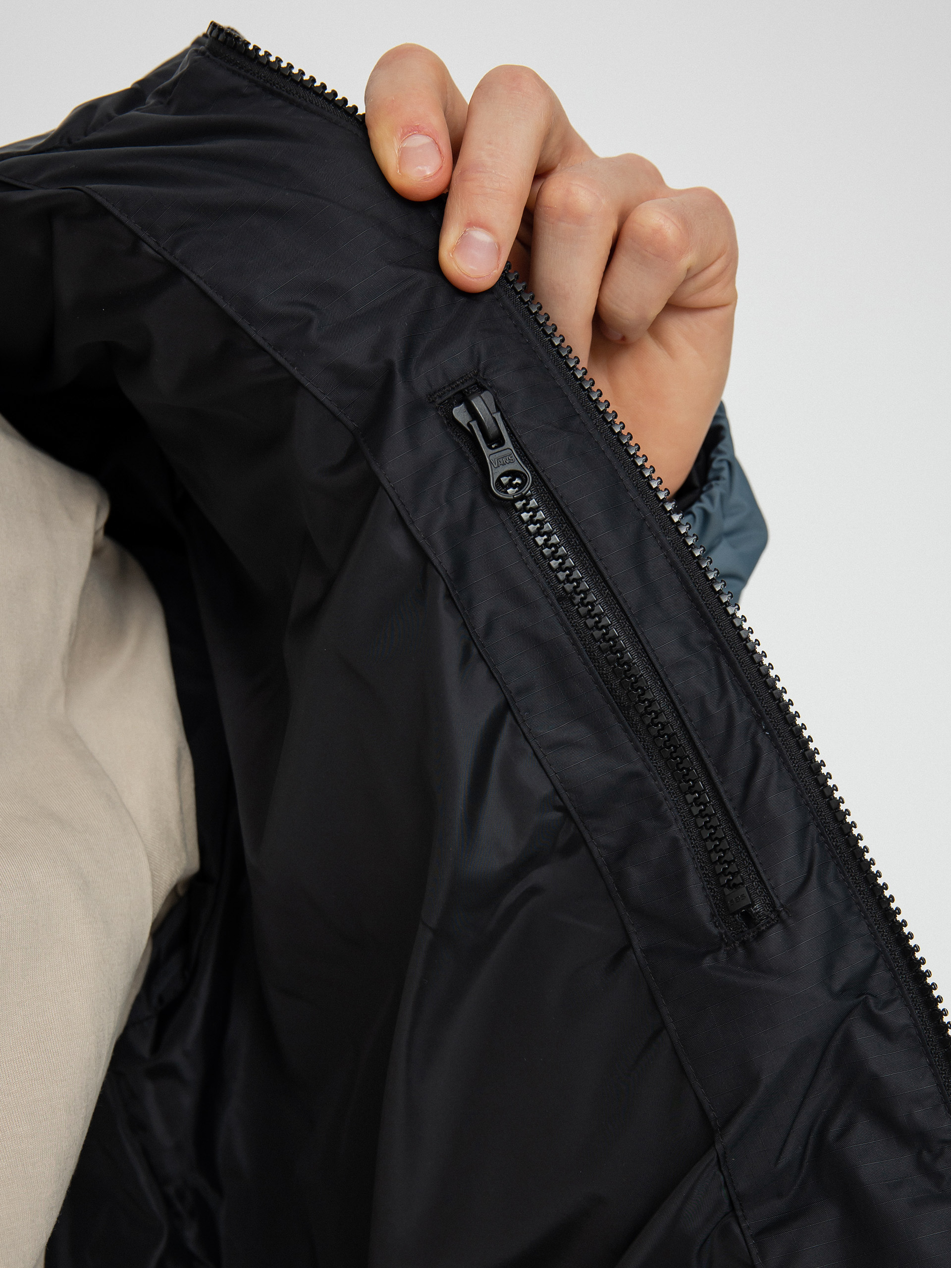 Kurtka Vans Bluejay MTE 1 (black/stormy weather)