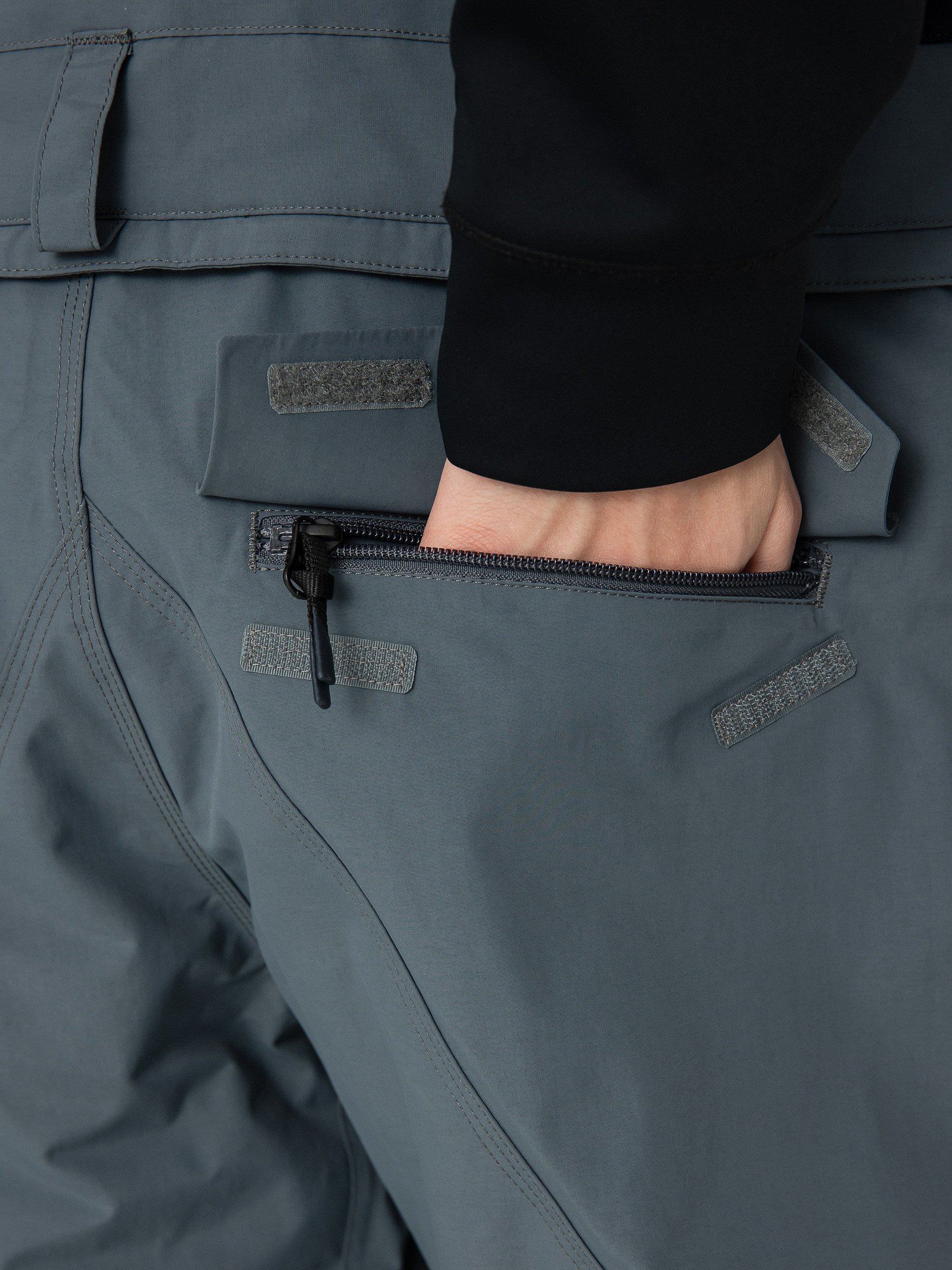 Męskie Spodnie snowboardowe Volcom Rain Gore Tex Bib Overall (dark grey)