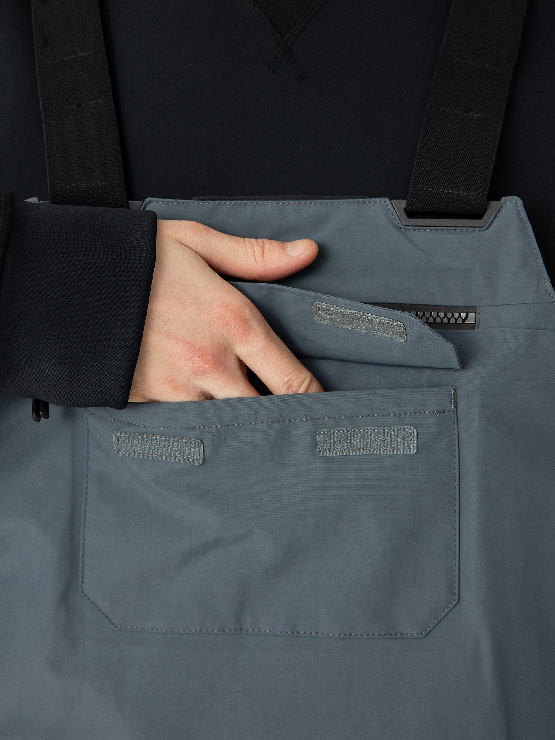 Męskie Spodnie snowboardowe Volcom Rain Gore Tex Bib Overall (dark grey)