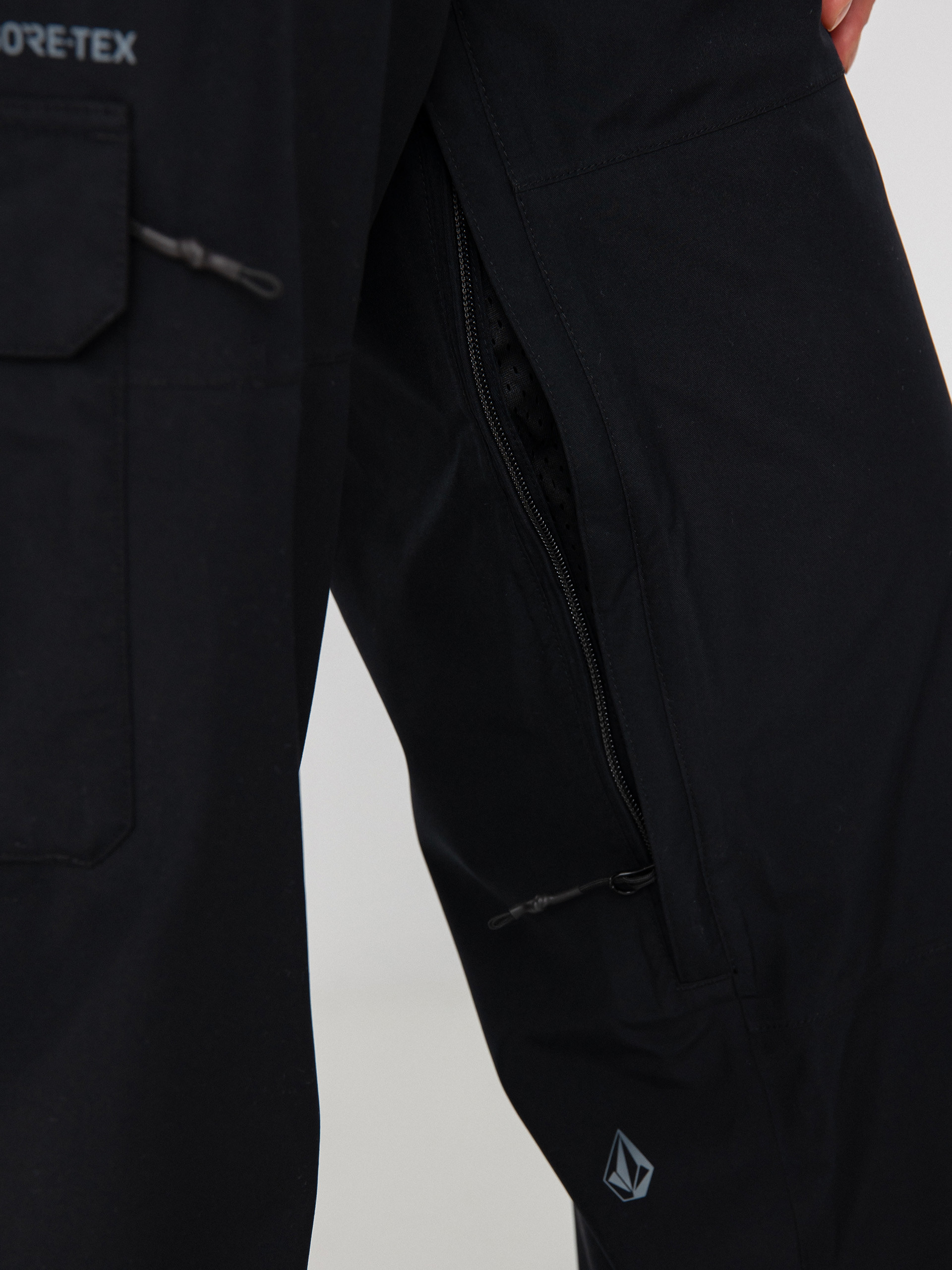 Damskie Spodnie snowboardowe Volcom Melancon Gore Tex (black)