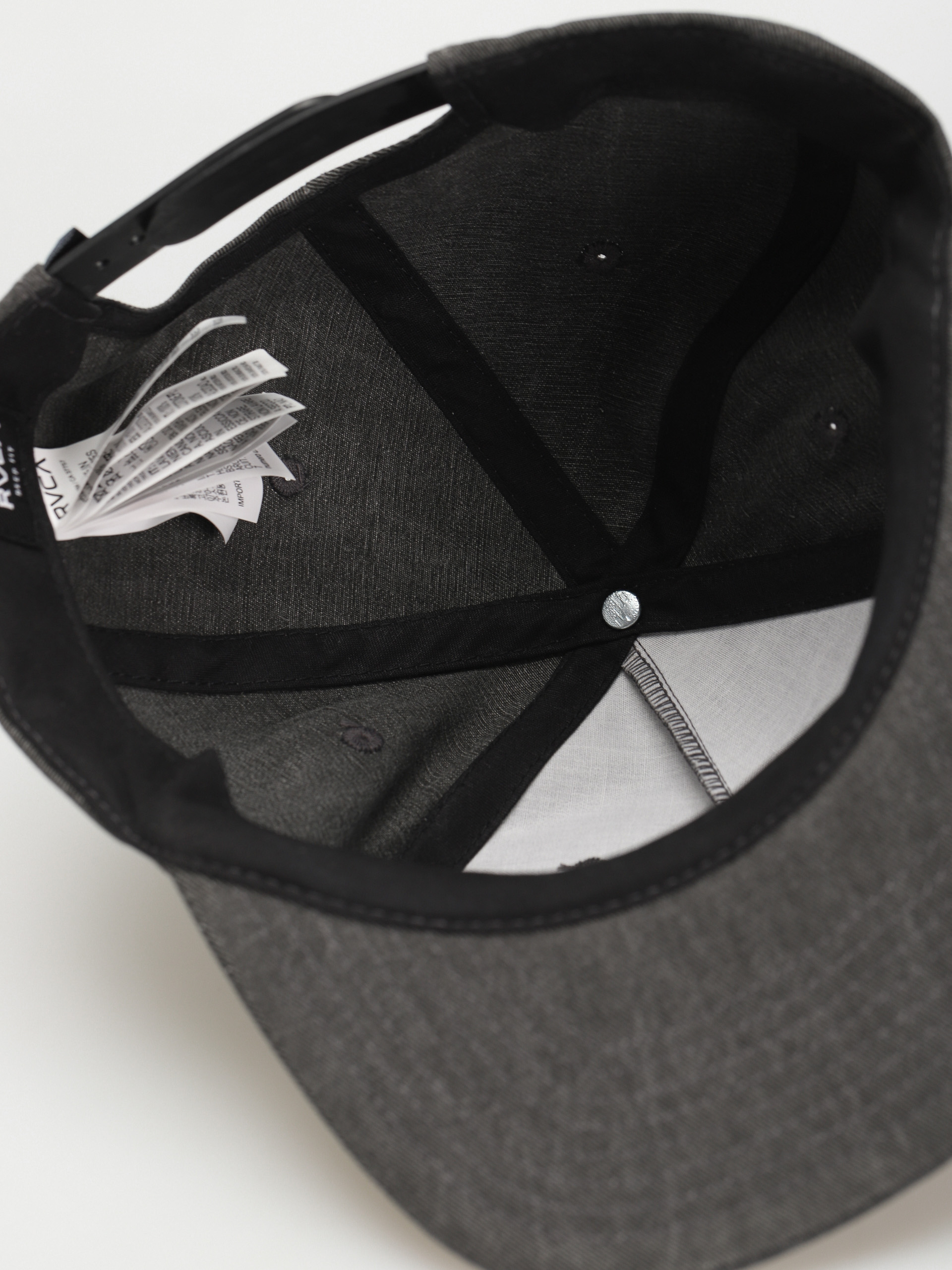 Czapka z daszkiem RVCA Relax Snapback (washed black)