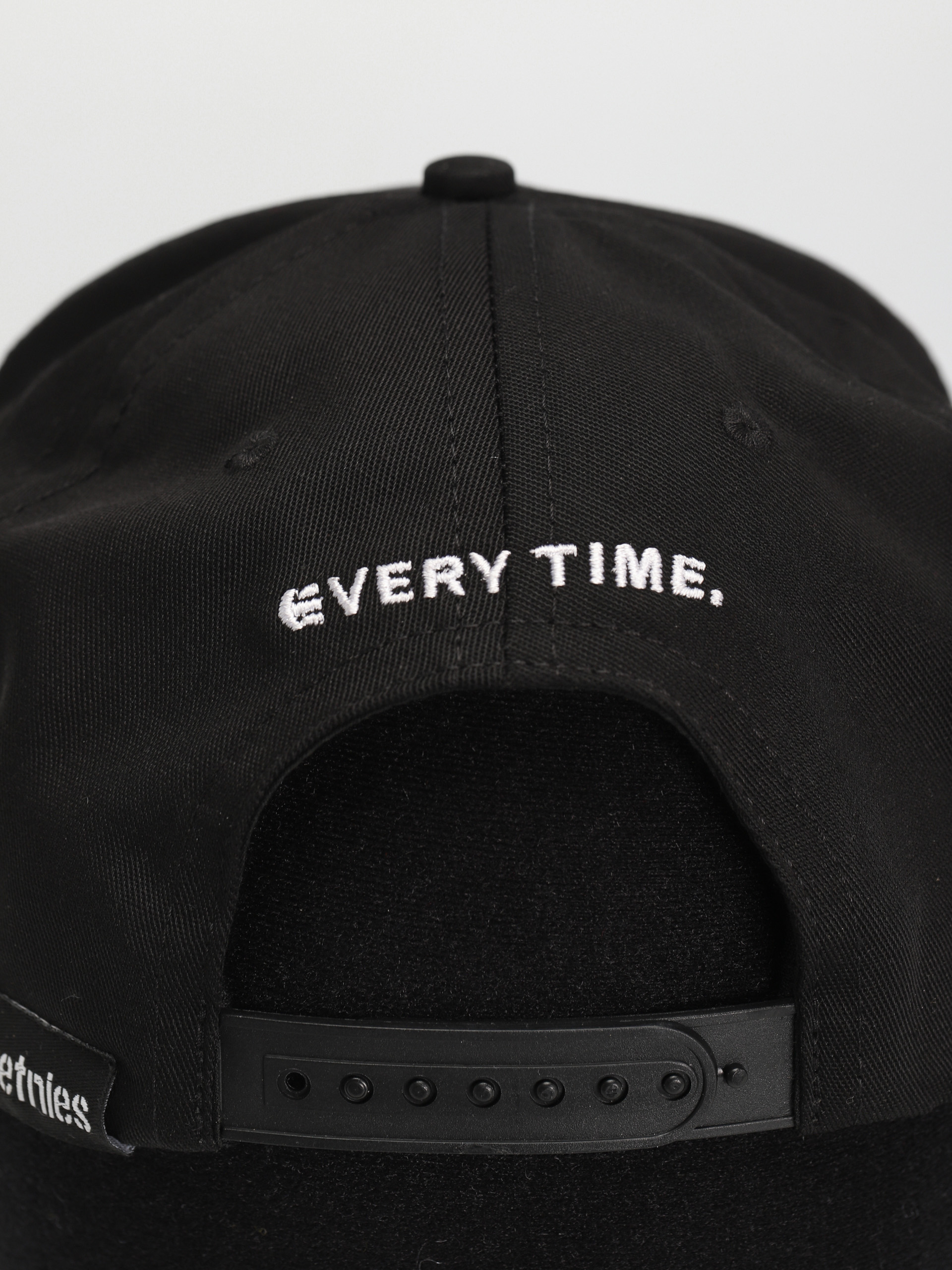 Czapka z daszkiem Etnies Colt 45 Snapback (black)