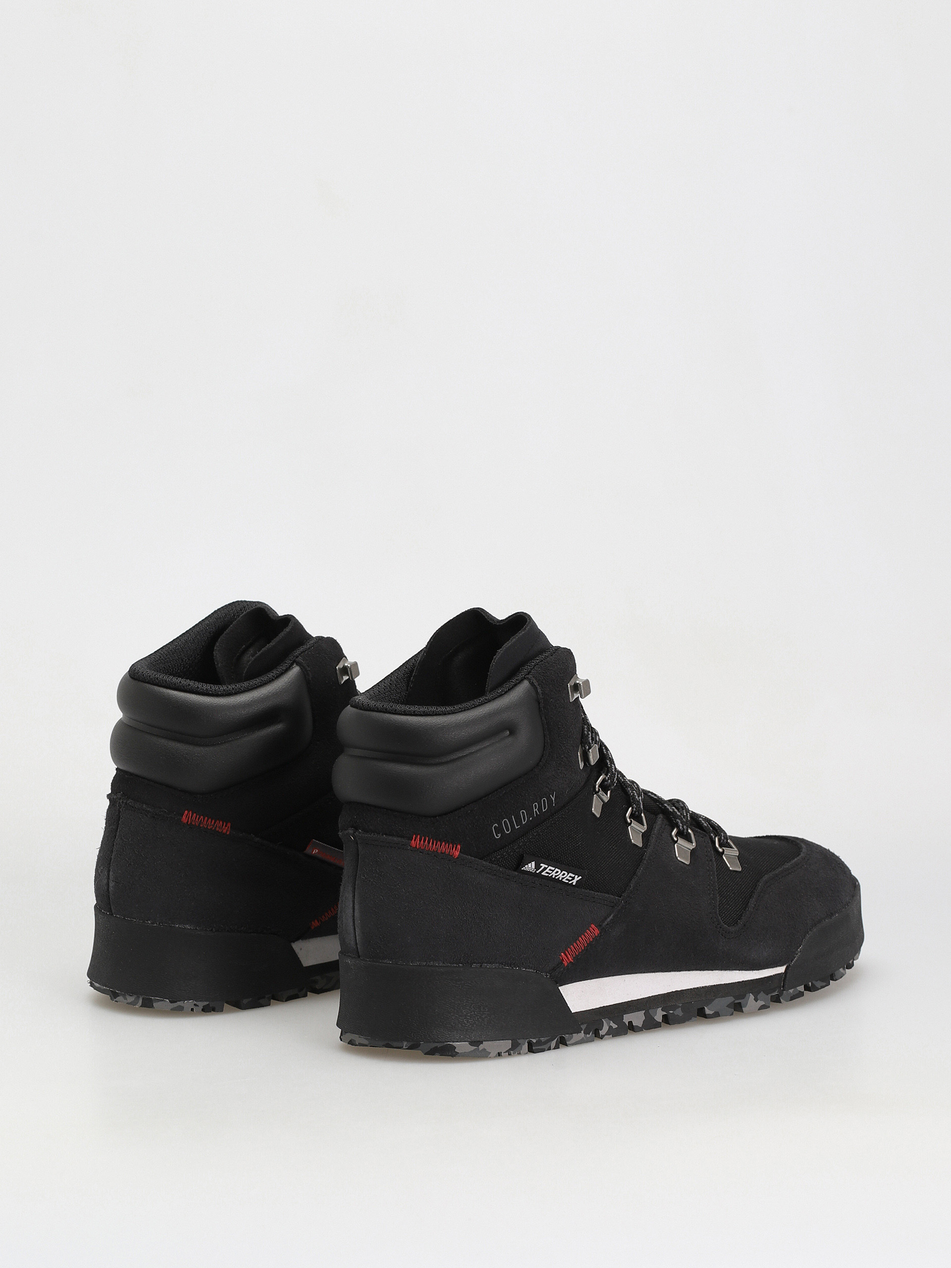 Buty adidas Terrex Snowpitch C.RDY (cblack/cblack/scarle)