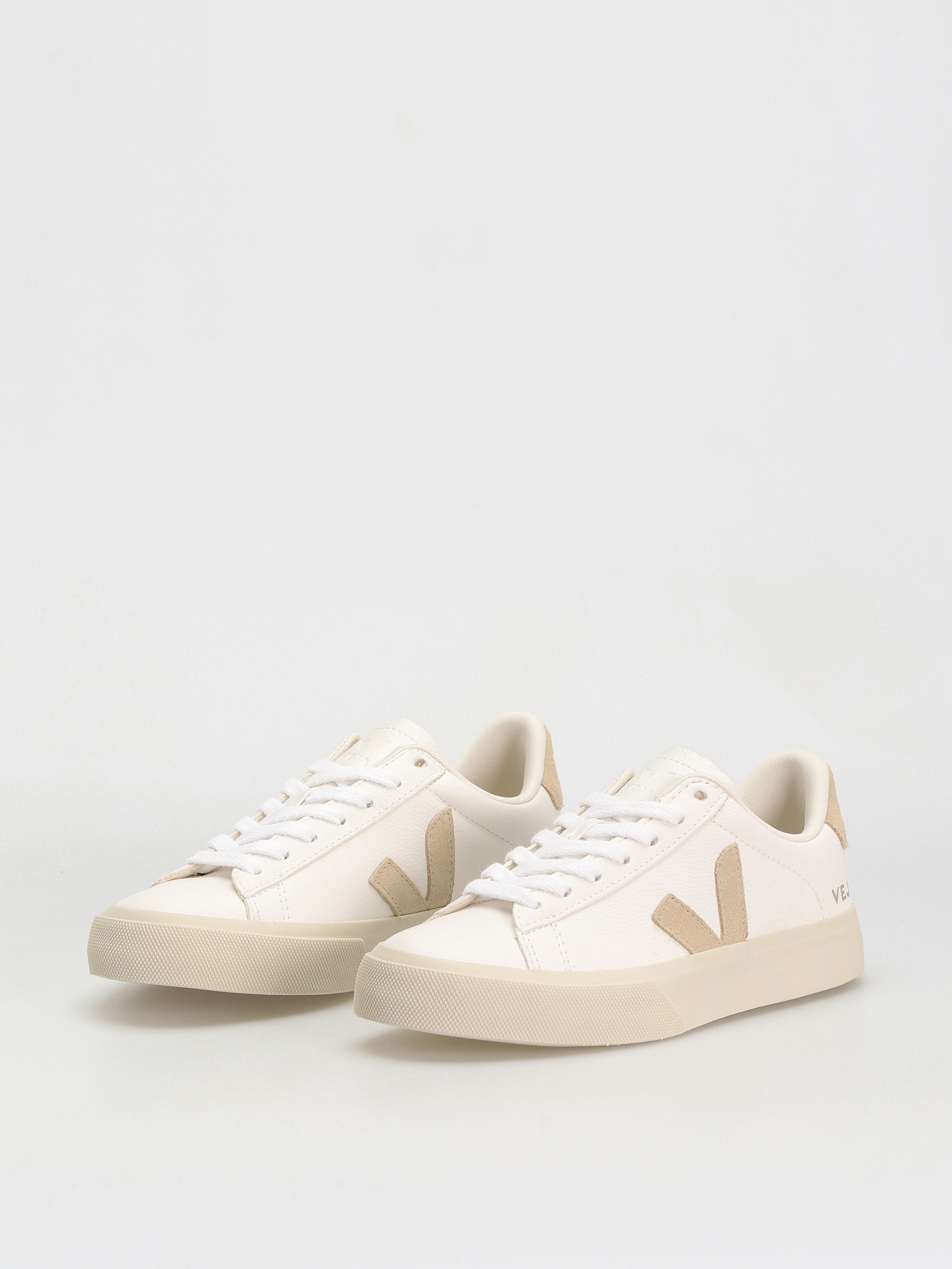 Buty Veja Campo Wmn (extra white almond)