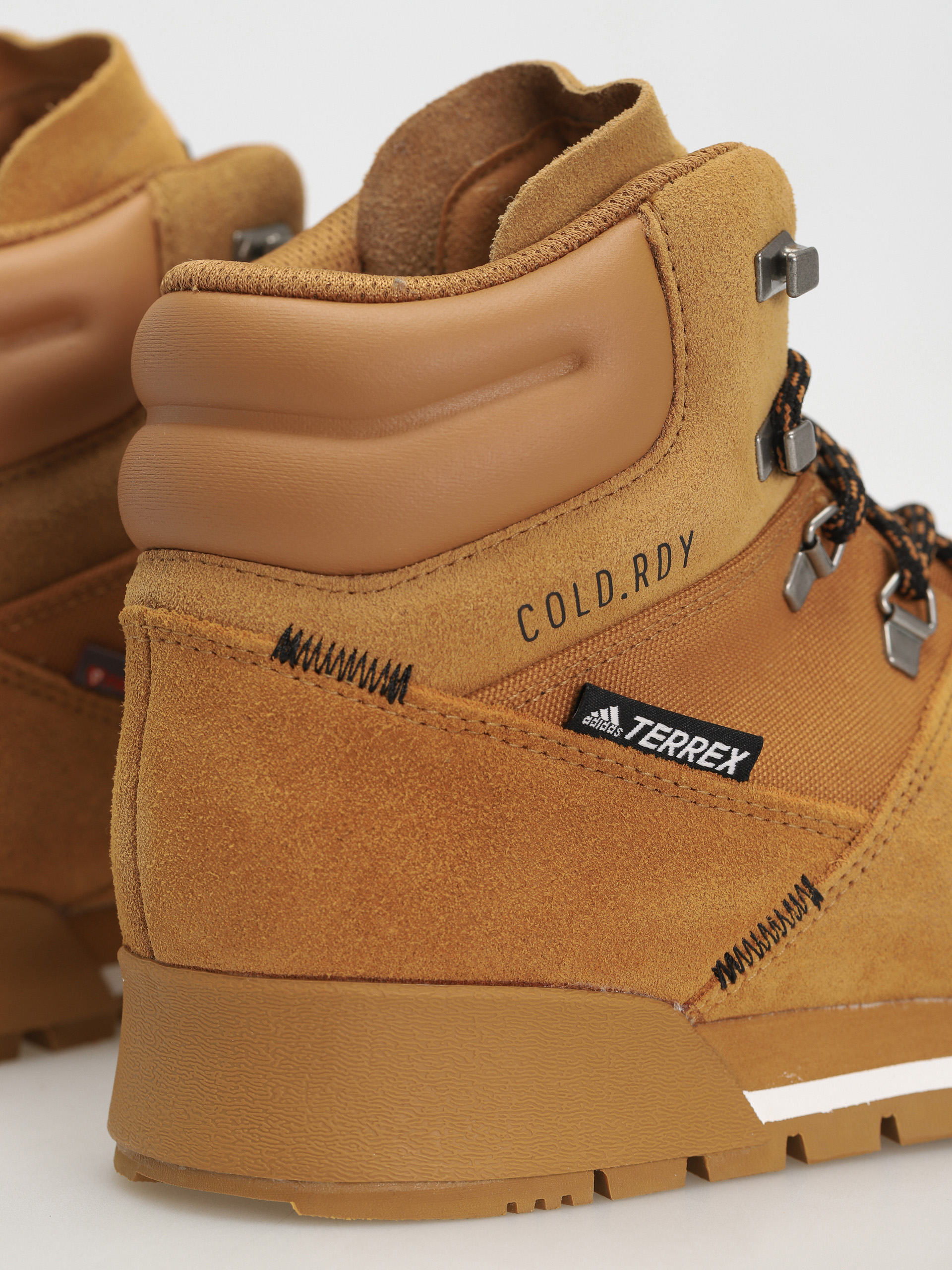 Buty adidas Terrex Snowpitch C.Rdy (mesa/mesa/cblack)