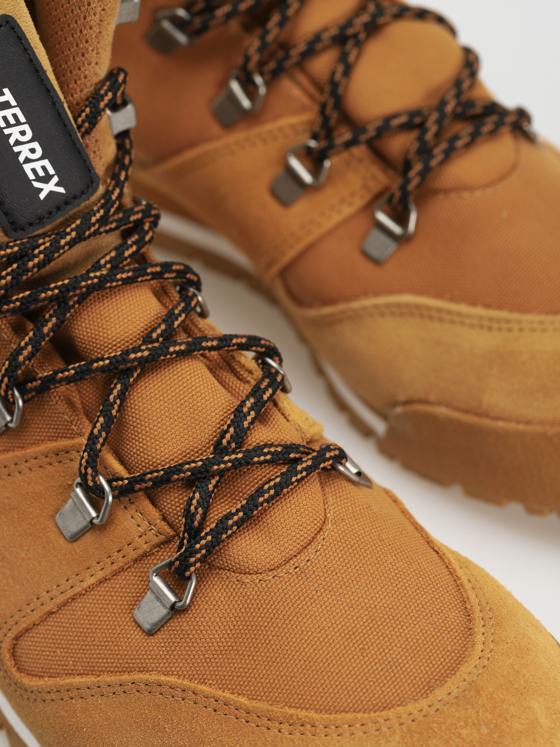 Buty adidas Terrex Snowpitch C.Rdy (mesa/mesa/cblack)