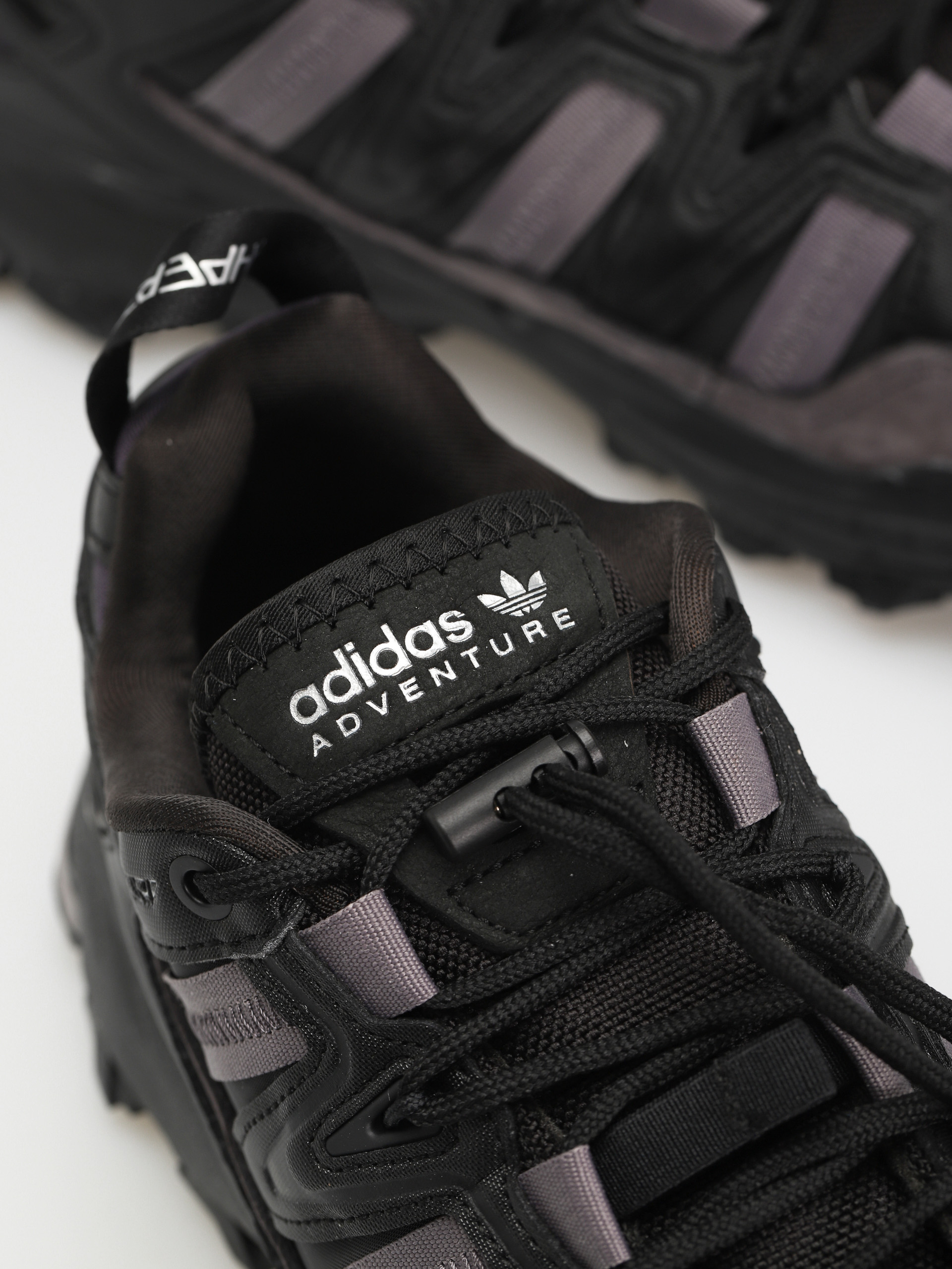 Buty adidas Originals Hyperturf (cblack/silvmt/tragre)