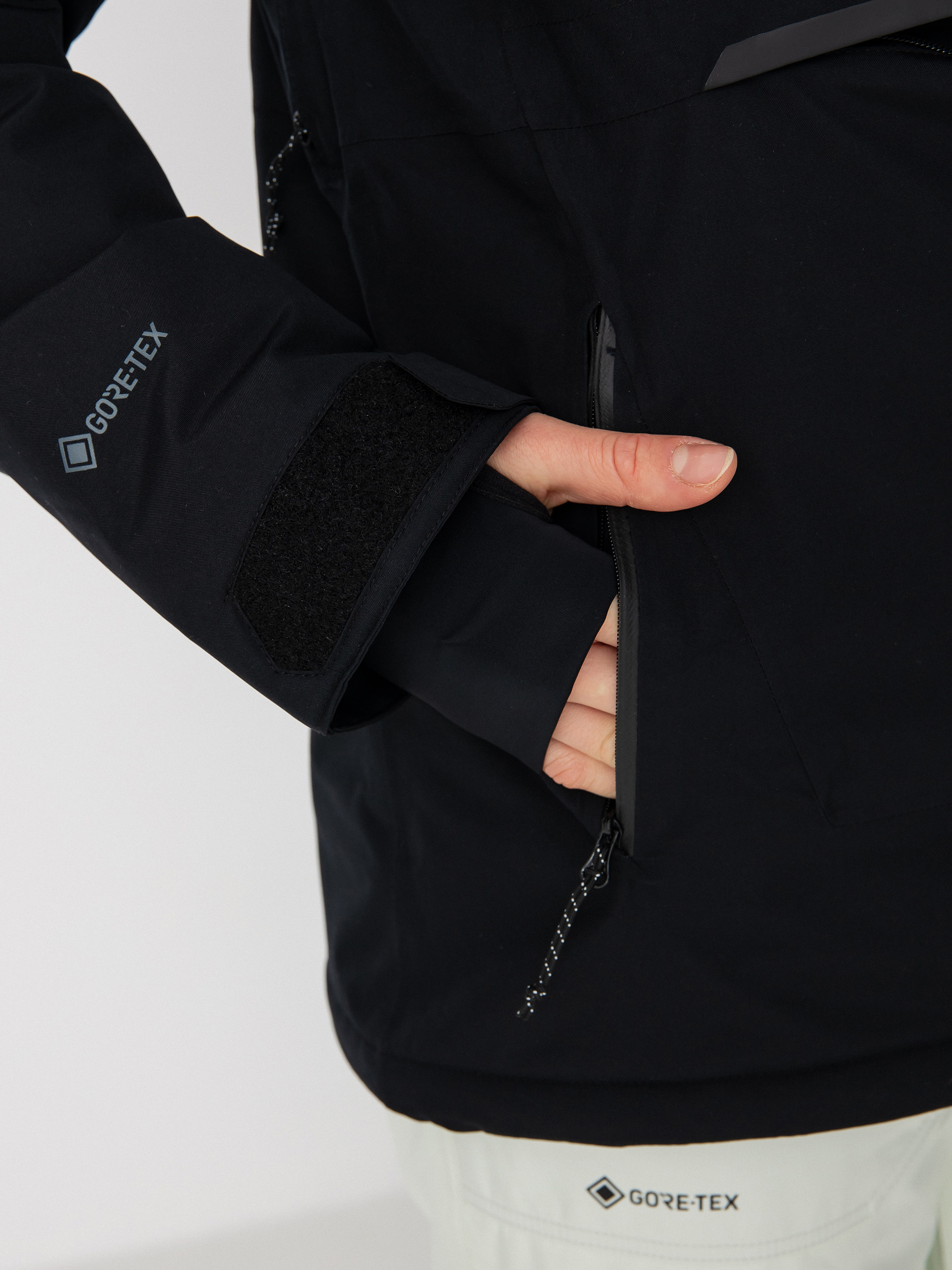Damska Kurtka snowboardowa Volcom Fern Ins Gore Pullover (black)
