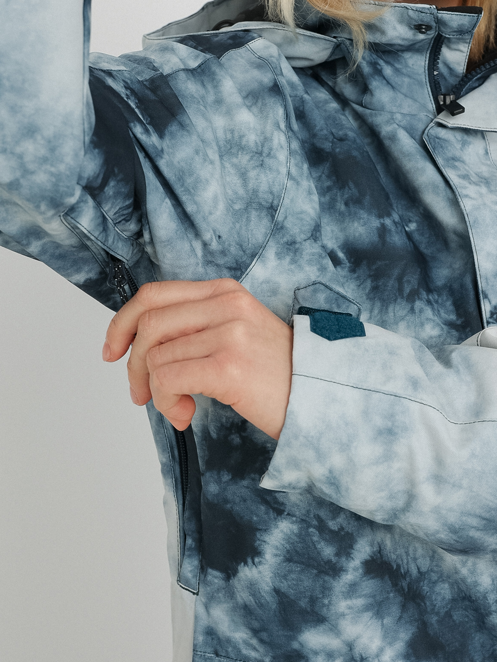 Damska Kurtka snowboardowa Volcom Westland Ins (storm tie dye)