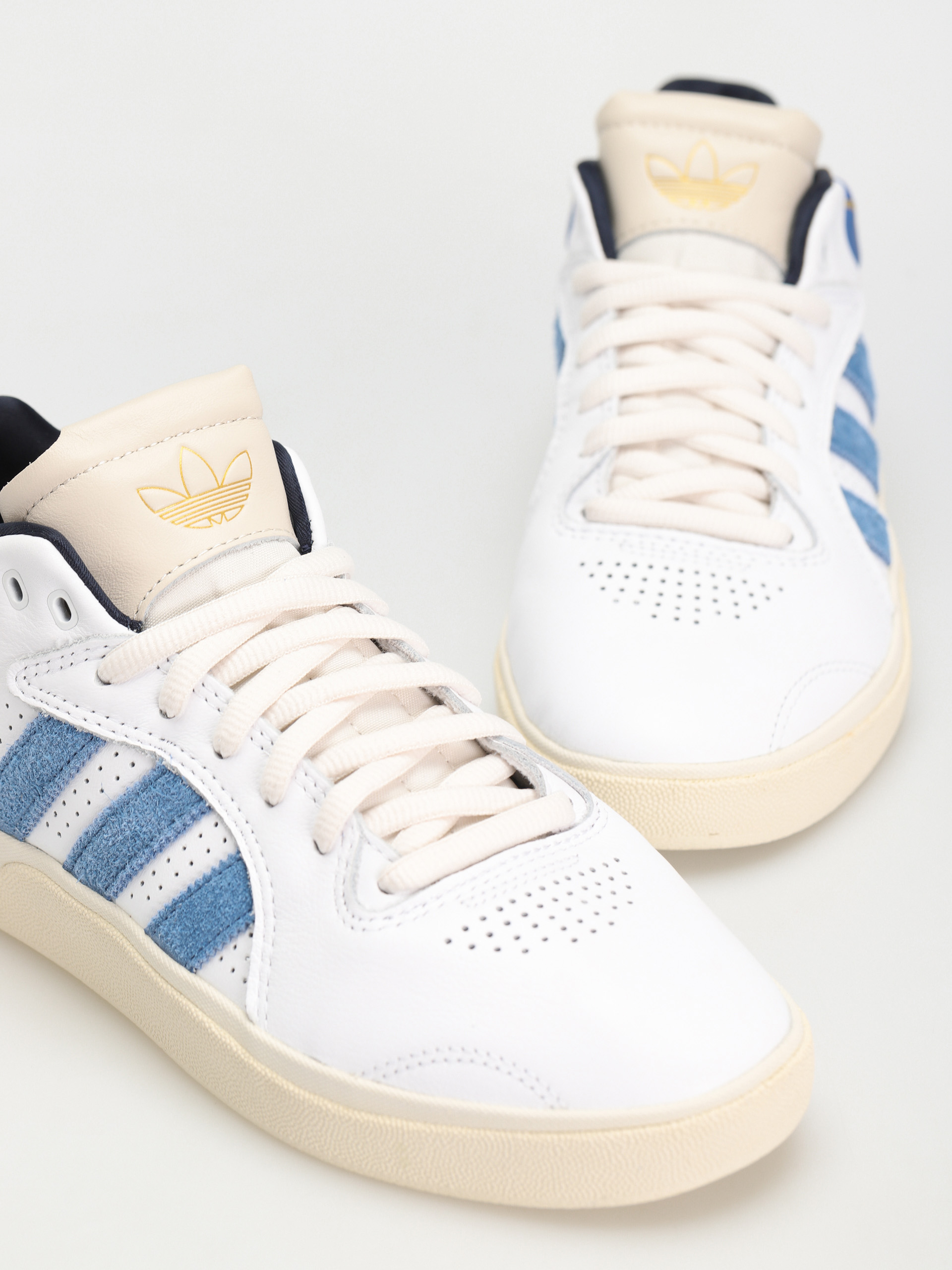 Buty adidas Tyshawn (ftwwht/custom/royblu)
