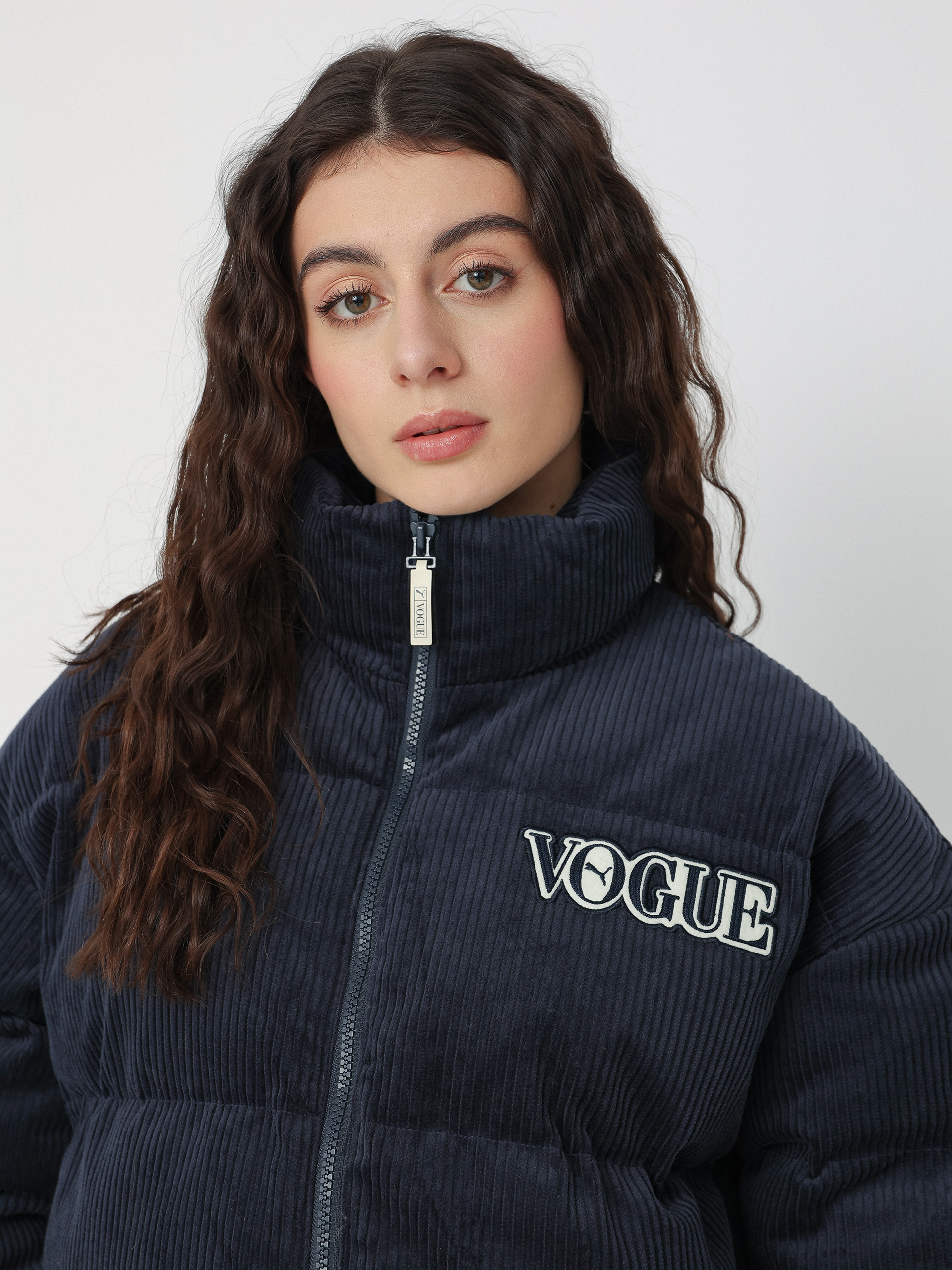 Kurtka Puma X Vogue Oversized Puffer Wmn (parisian night)