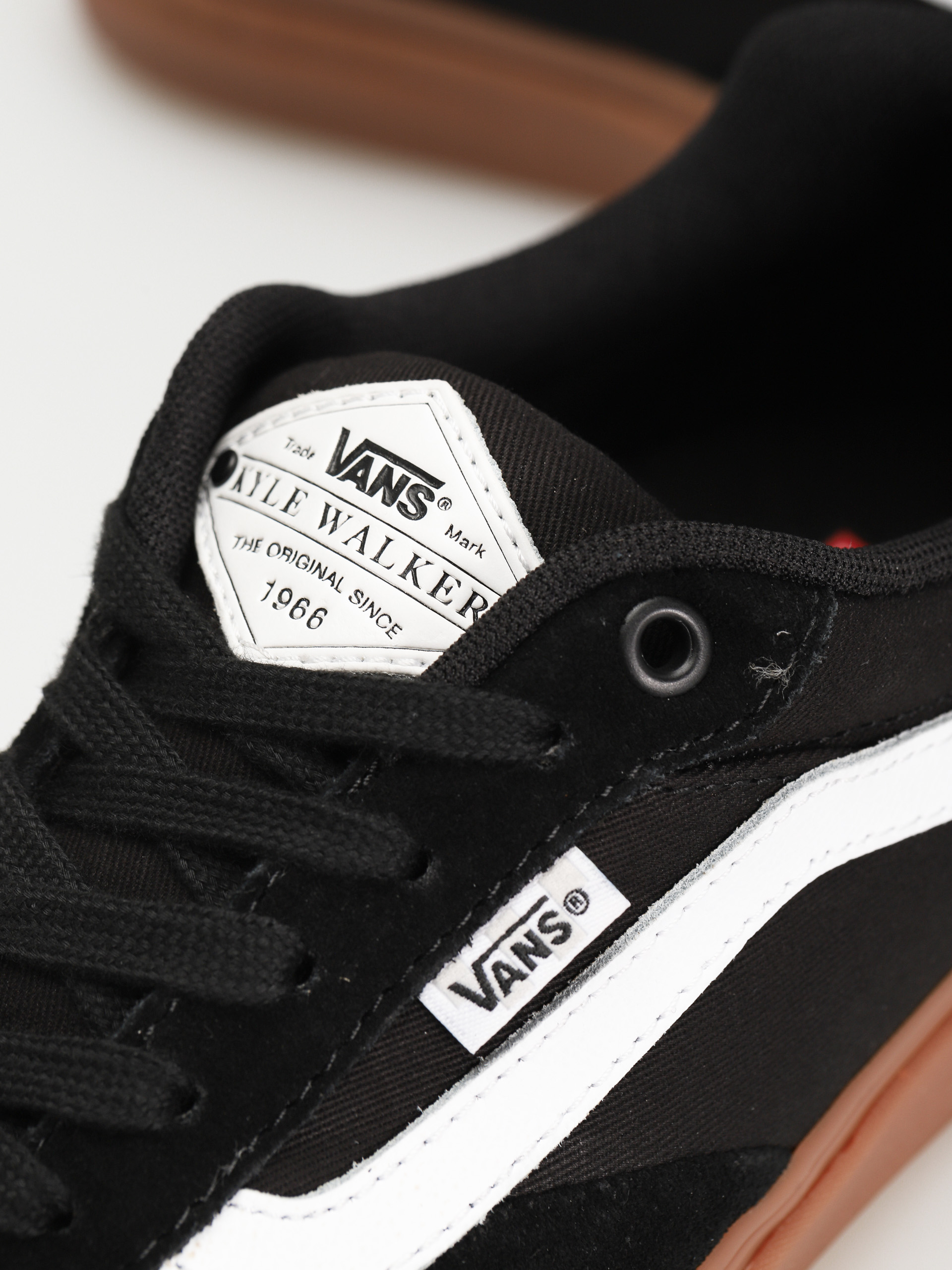 Buty Vans Kyle Walker (black/gum)