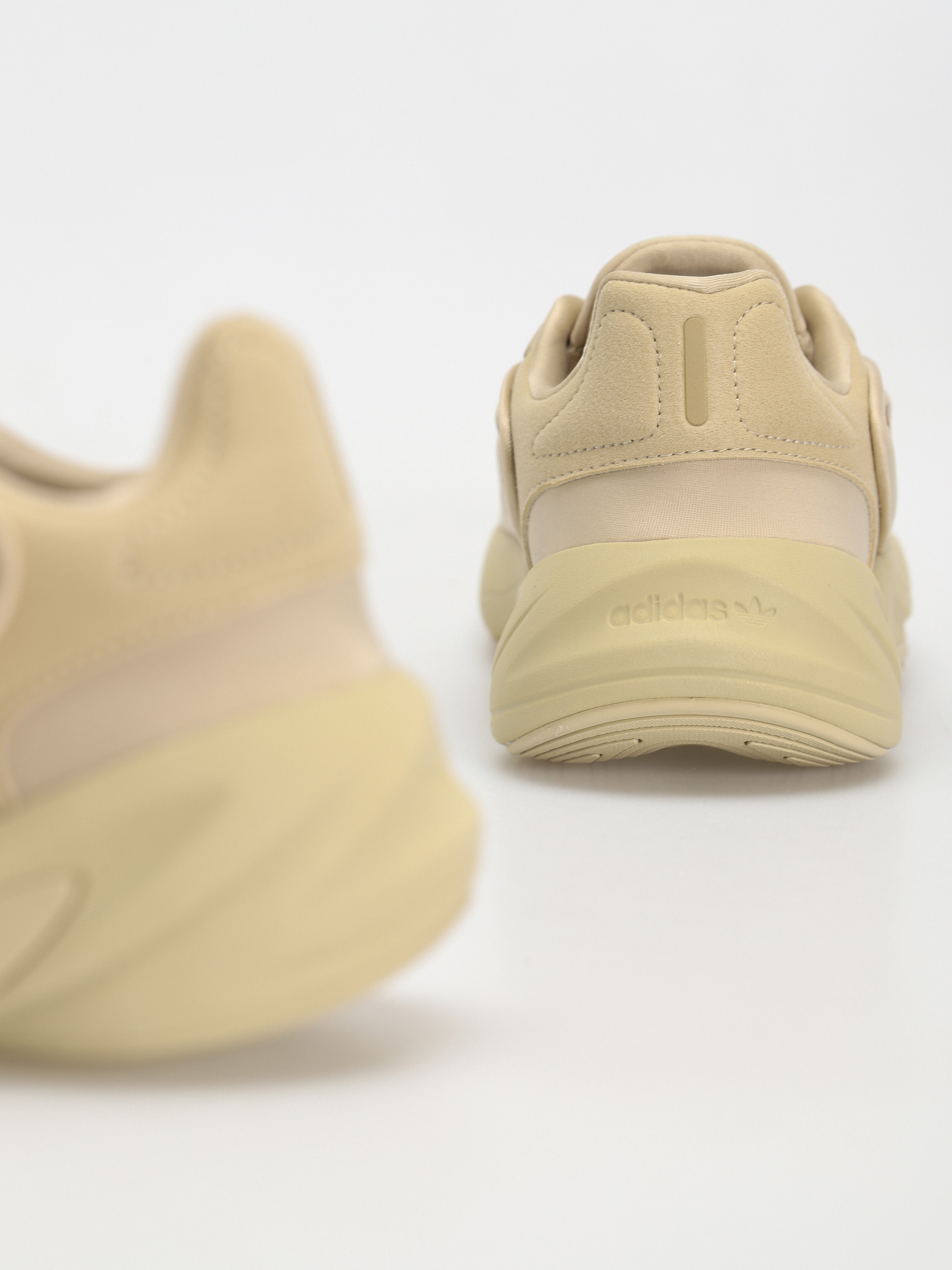 Buty adidas Originals Ozelia (savann/savann/savann)