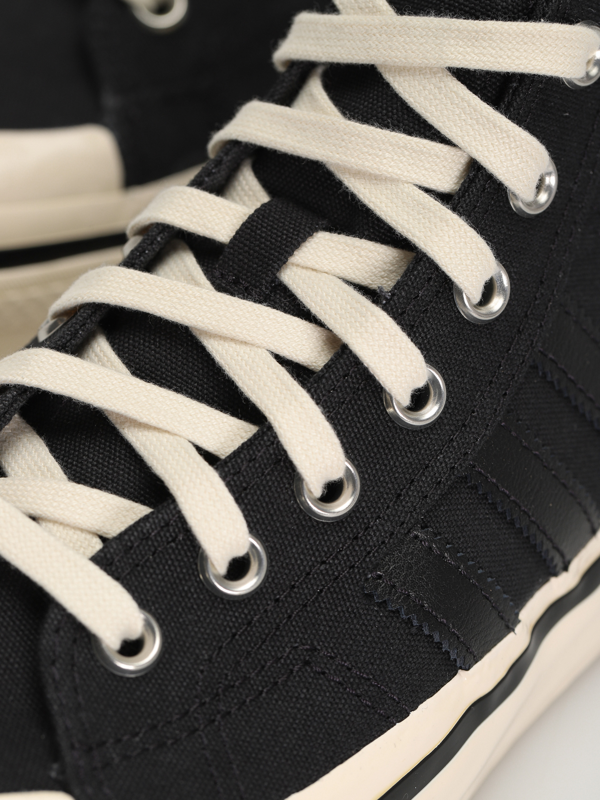 Buty adidas Originals Nizza Hi Rf 74 (cblack/cwhite/gum3)