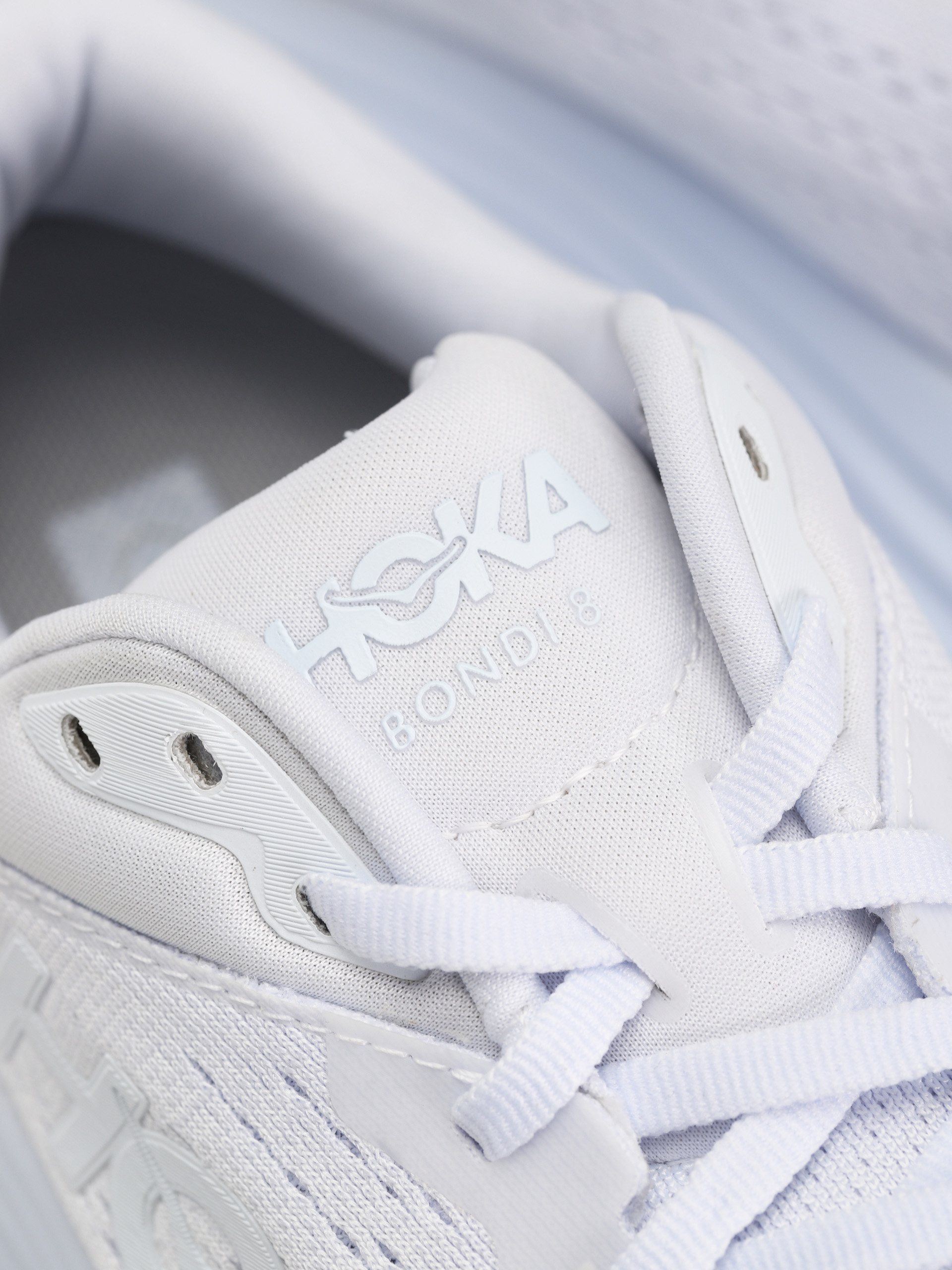 Buty Hoka Bondi 8 Wmn (white/white)