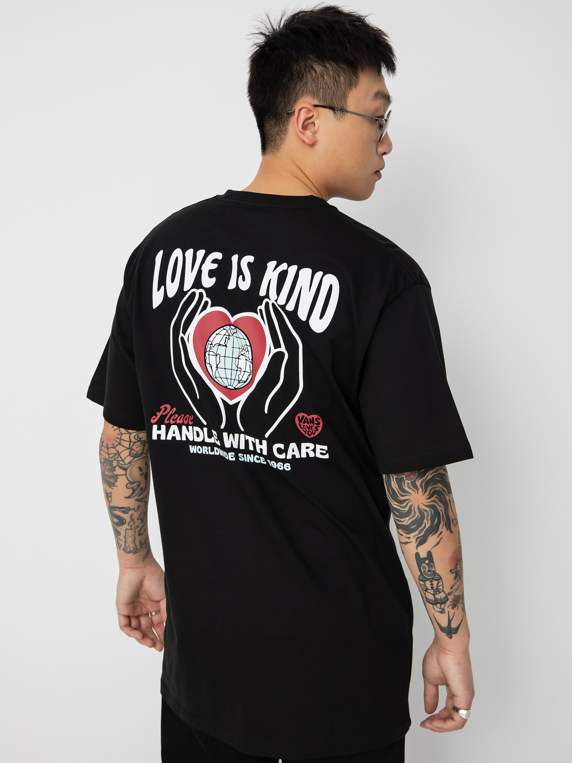 T-shirt Vans Love Is Kind (black)