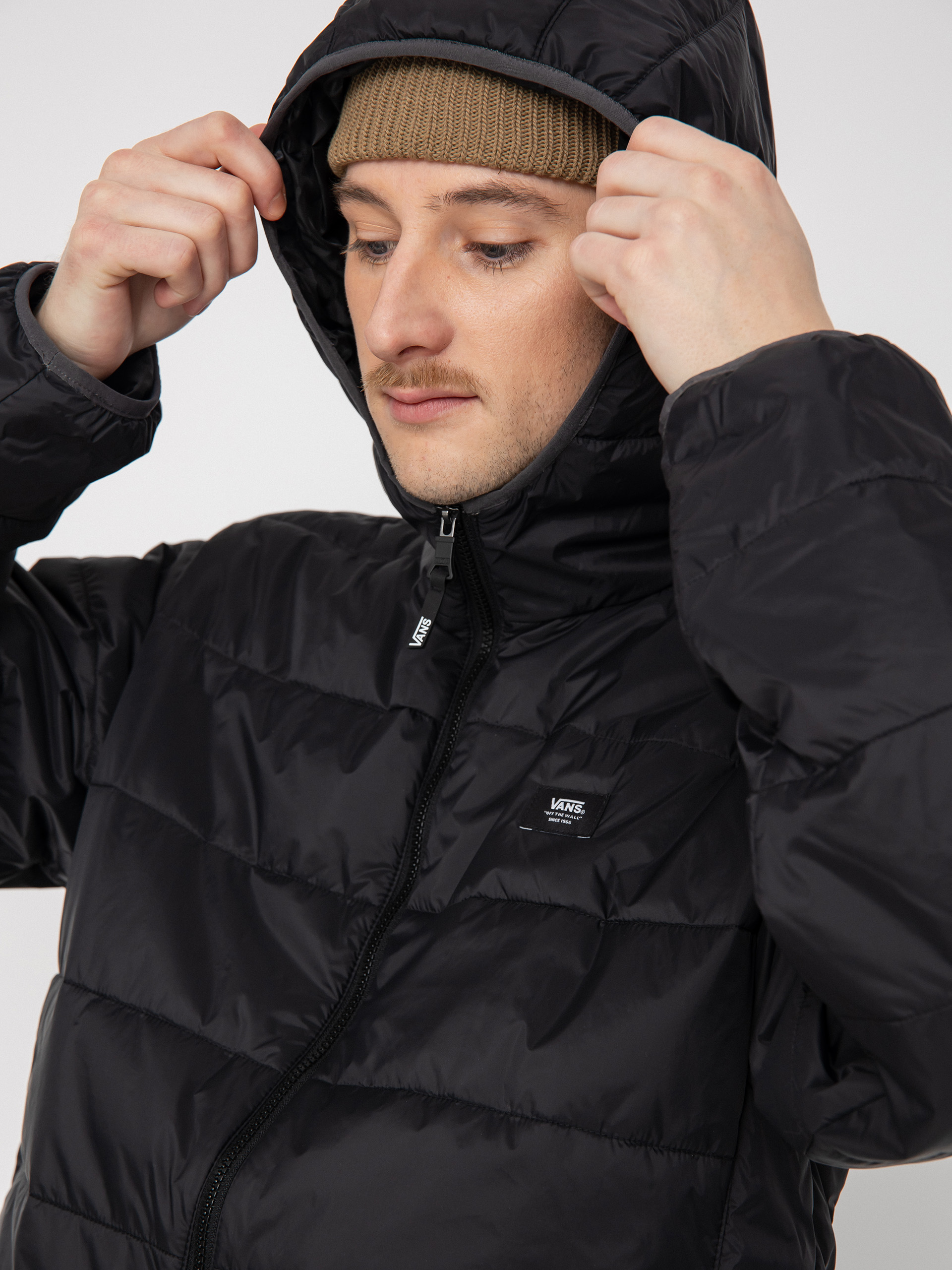 Kurtka Vans Pruniwpect MTE 1 Puffer (black)