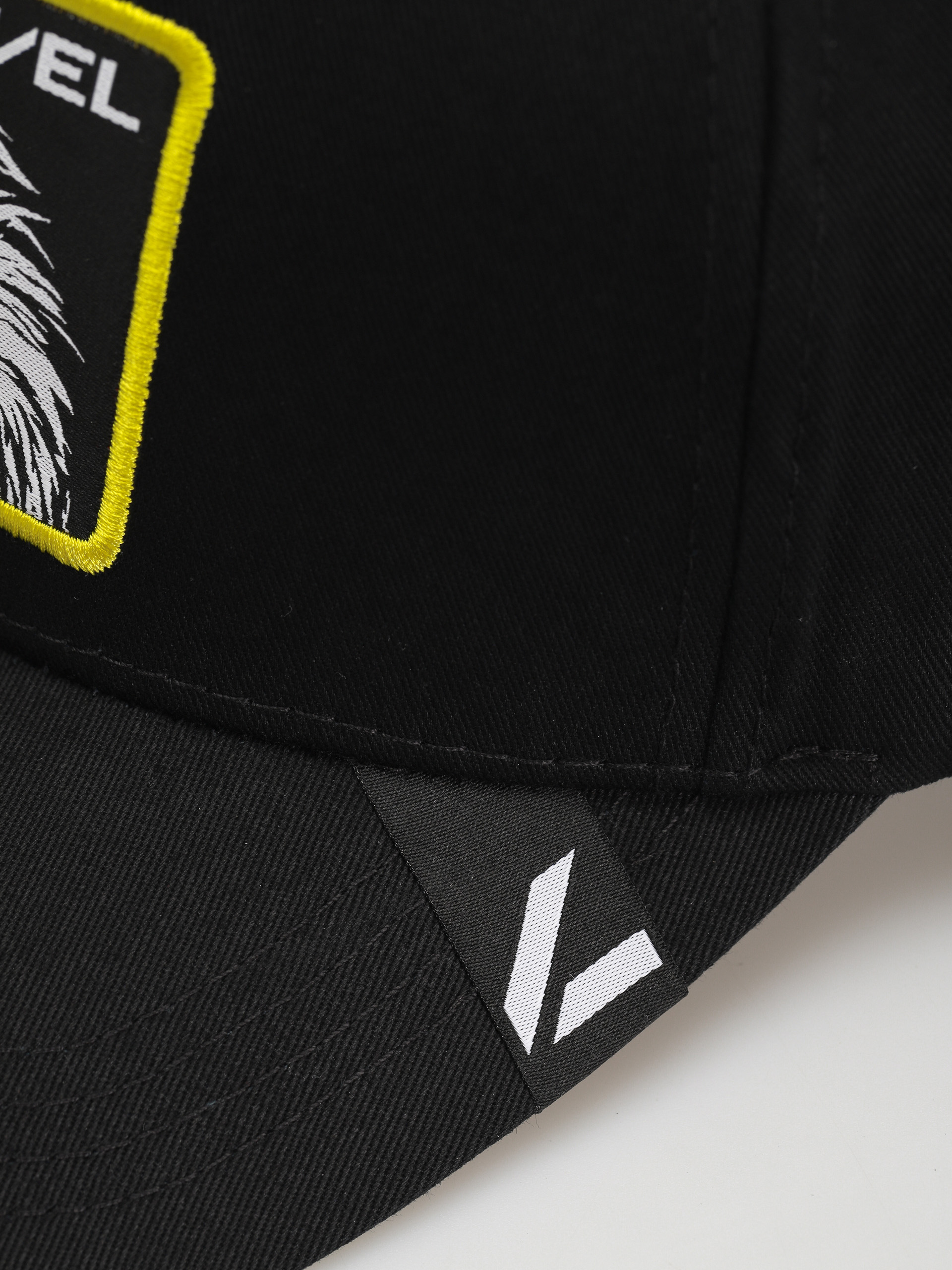 Czapka z  daszkiem Level Cap Level (goldeneagle)