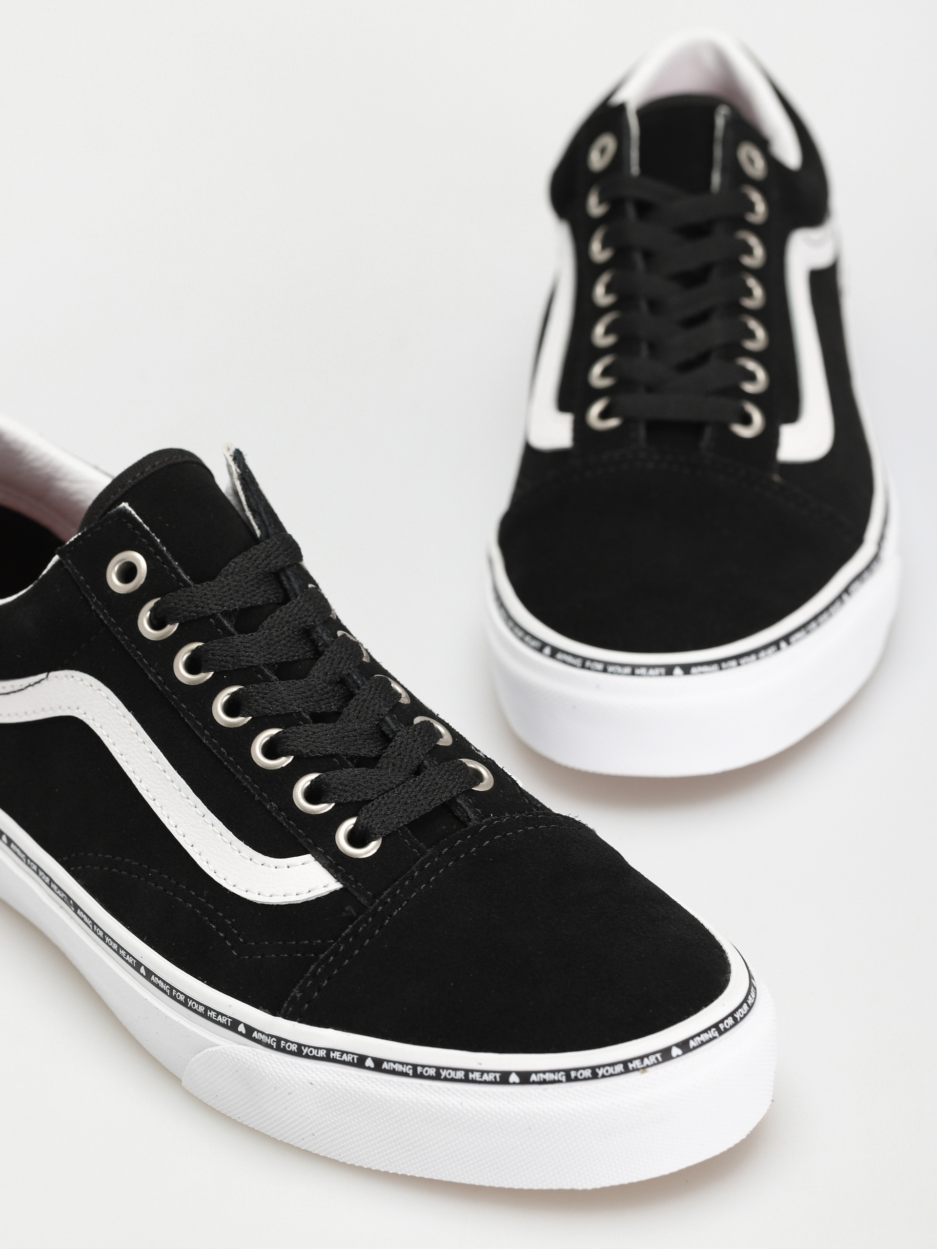 Buty Vans Old Skool (aiming 4 your heart black/white)