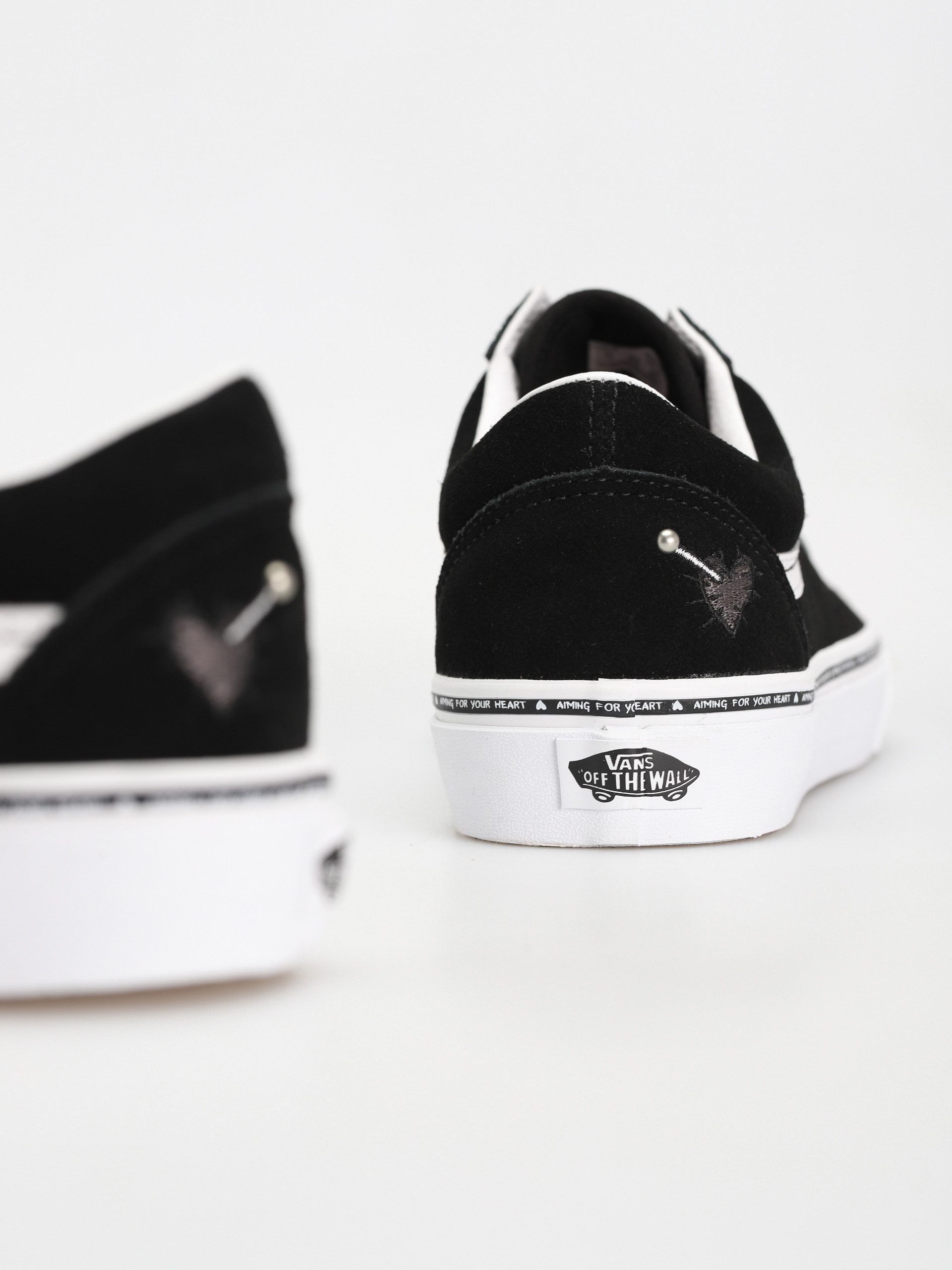 Buty Vans Old Skool (aiming 4 your heart black/white)