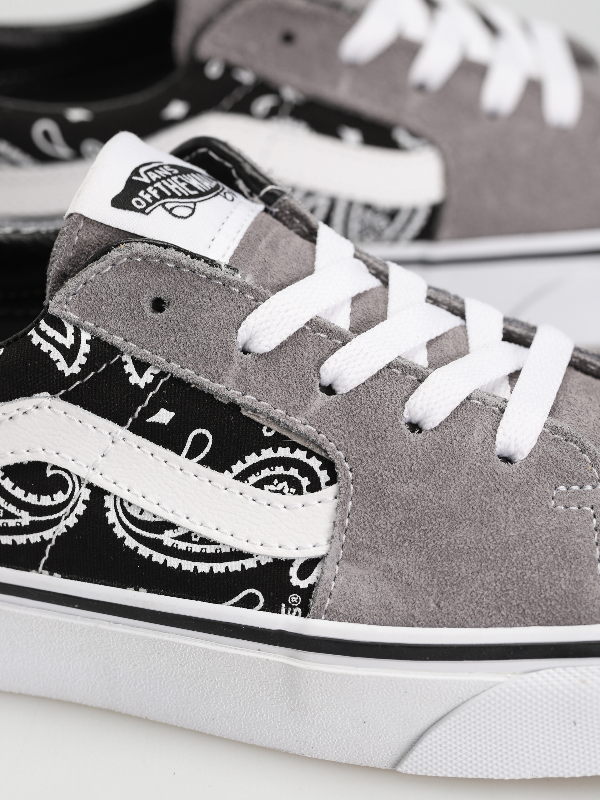 Buty Vans Sk8 Low (paisley gray/true white)