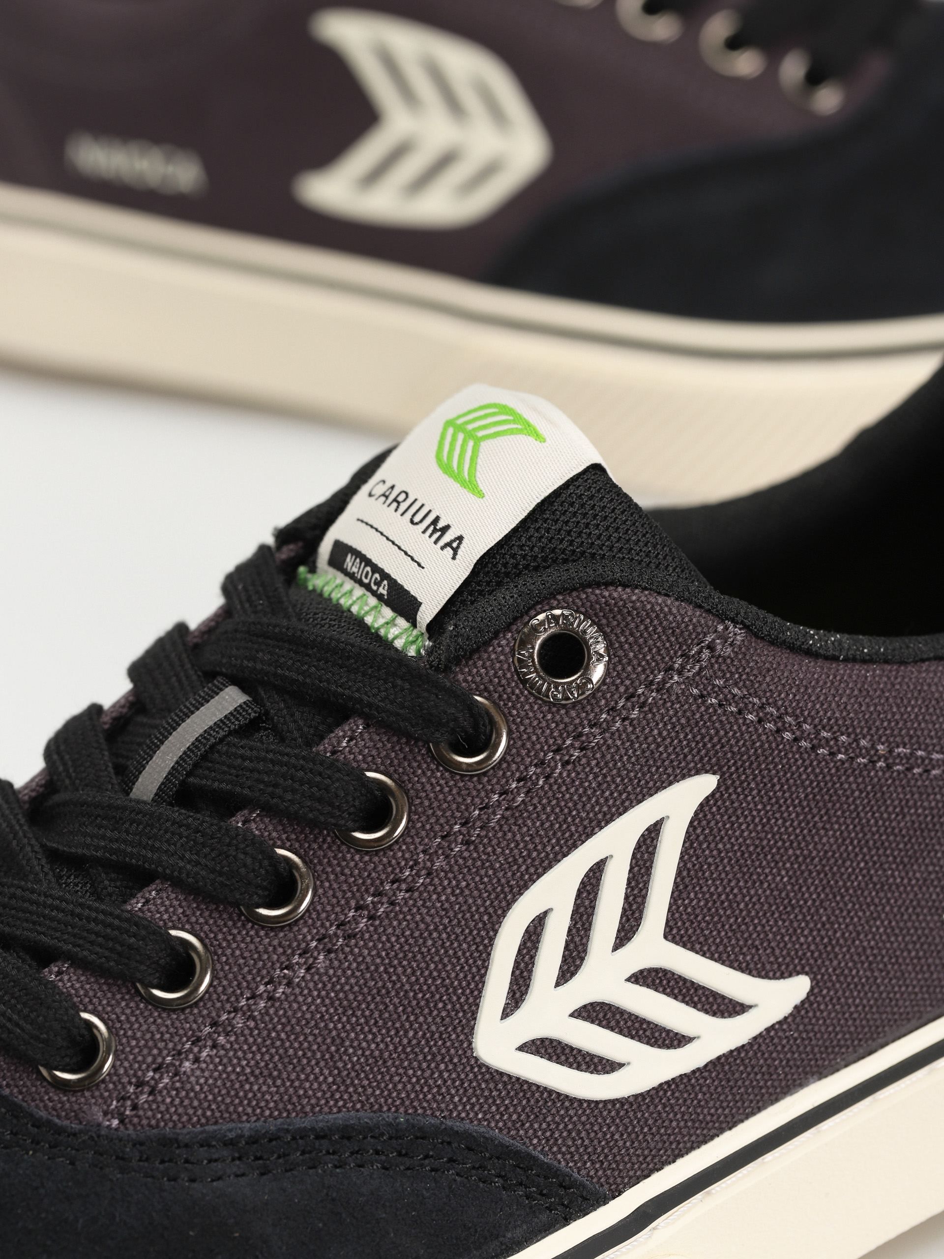 Buty Cariuma Naioca (off black/ivory)
