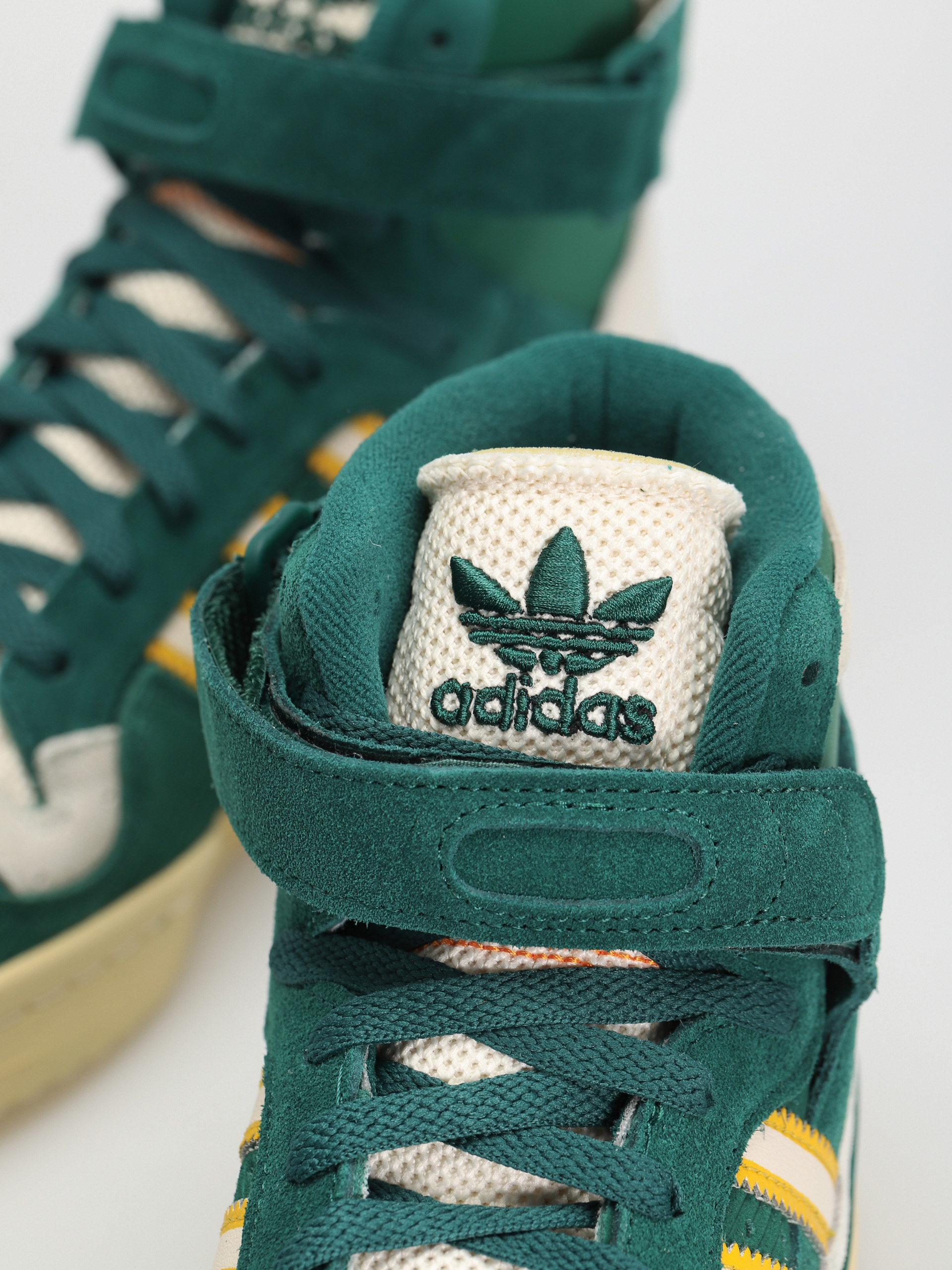 Buty adidas Originals Forum 84 Hi (cgreen/cwhite/bogold)