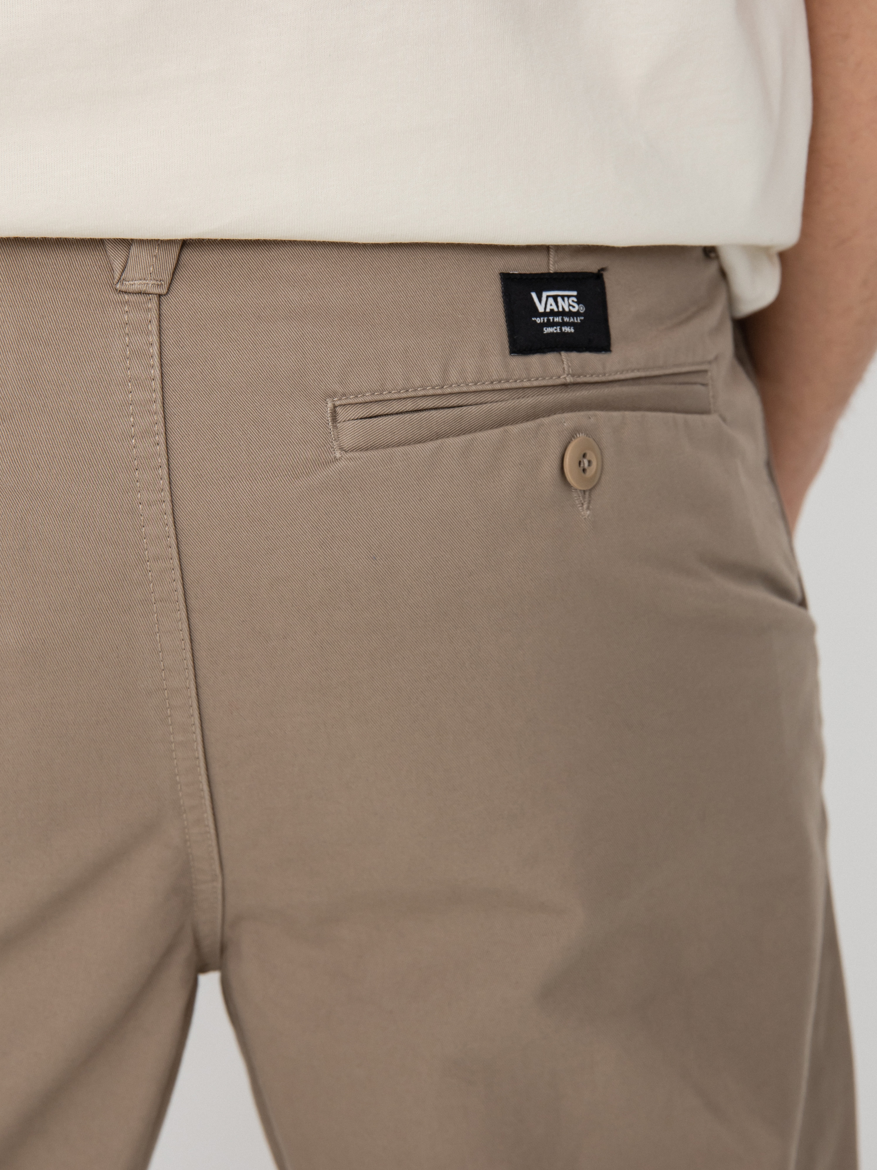 Spodnie Vans Authentic Chino Loose (desert taupe)