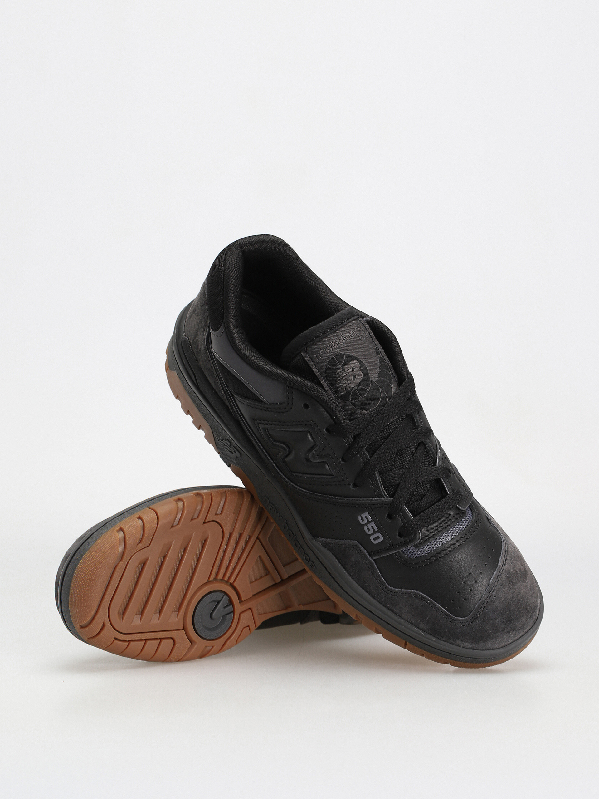 Buty New Balance 550 (black/gum/white)