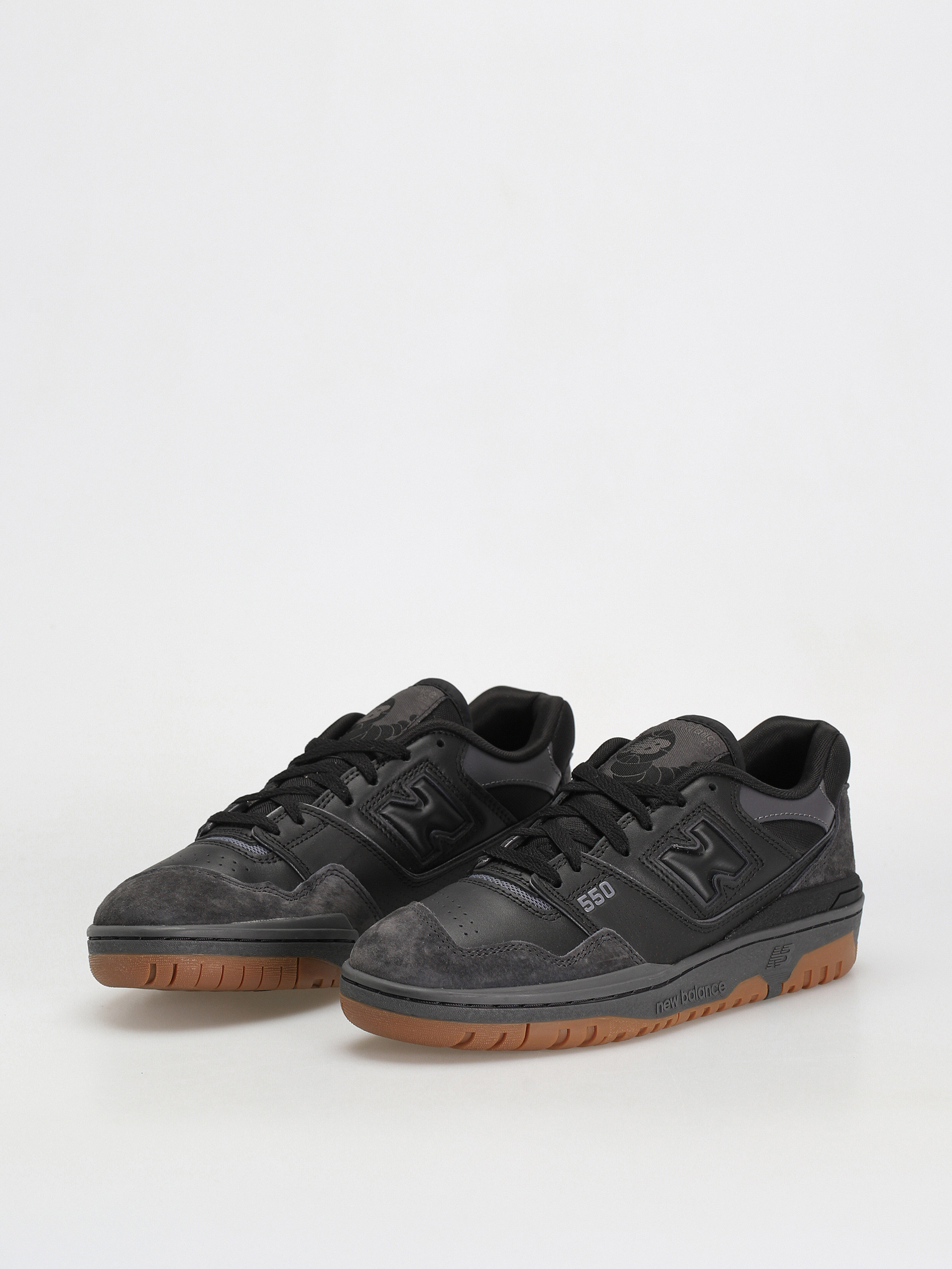 Buty New Balance 550 (black/gum/white)