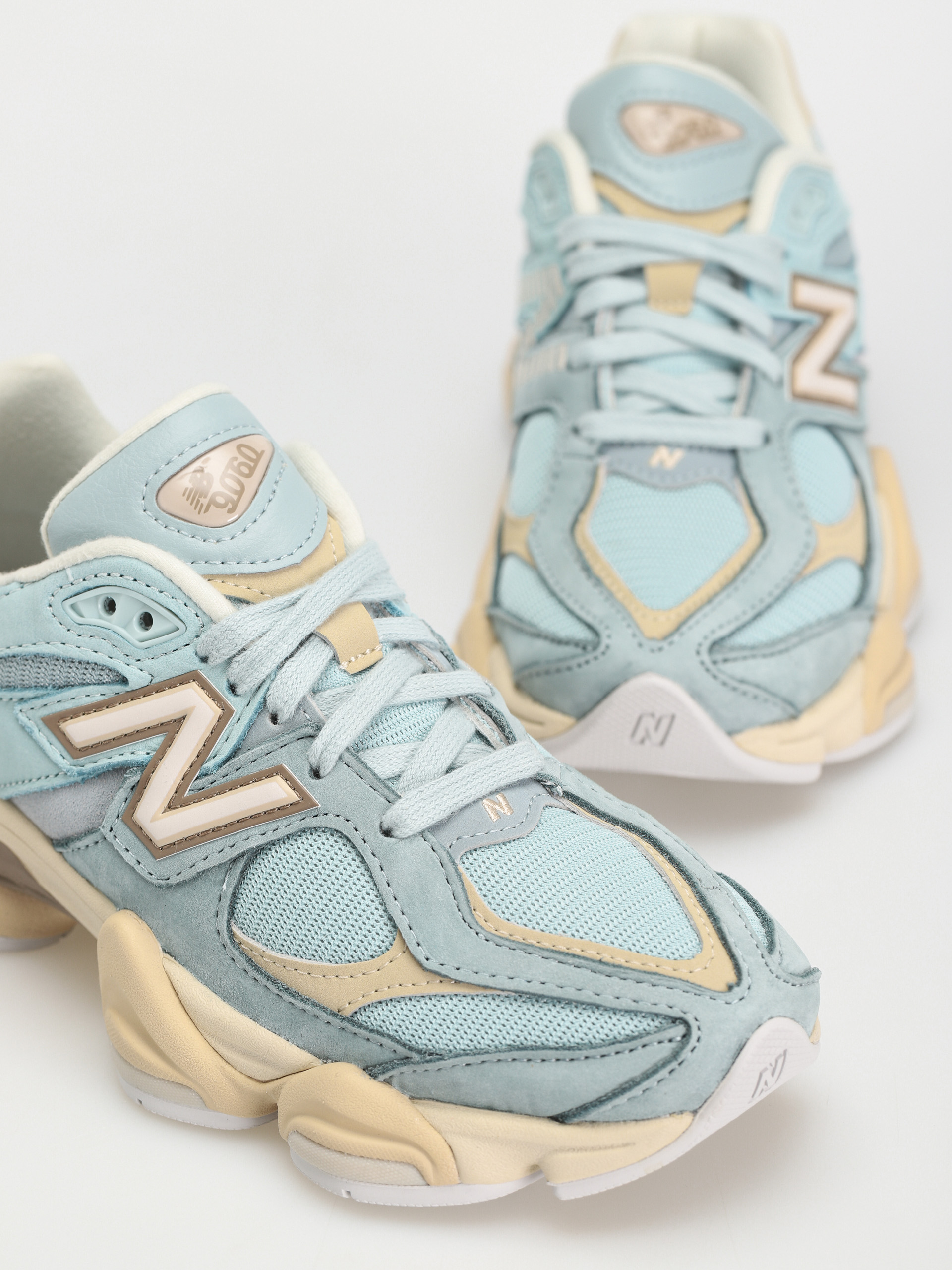 Buty New Balance 9060 (blue haze)