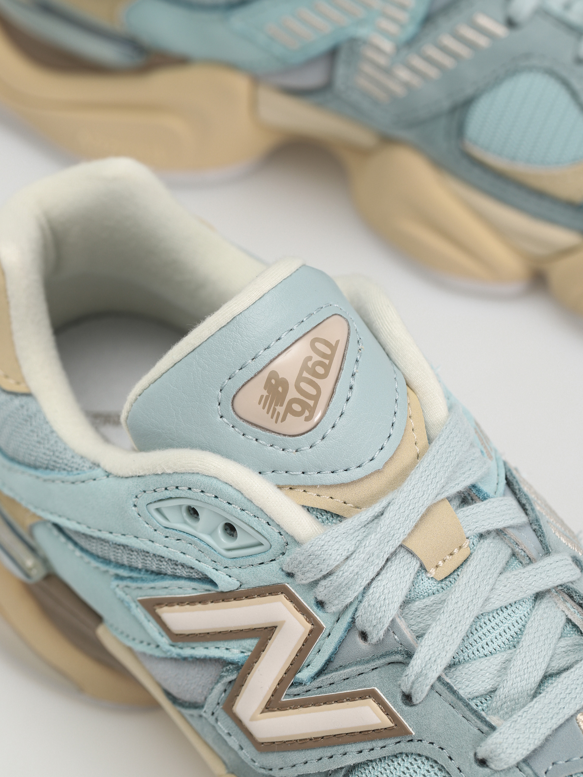 Buty New Balance 9060 (blue haze)