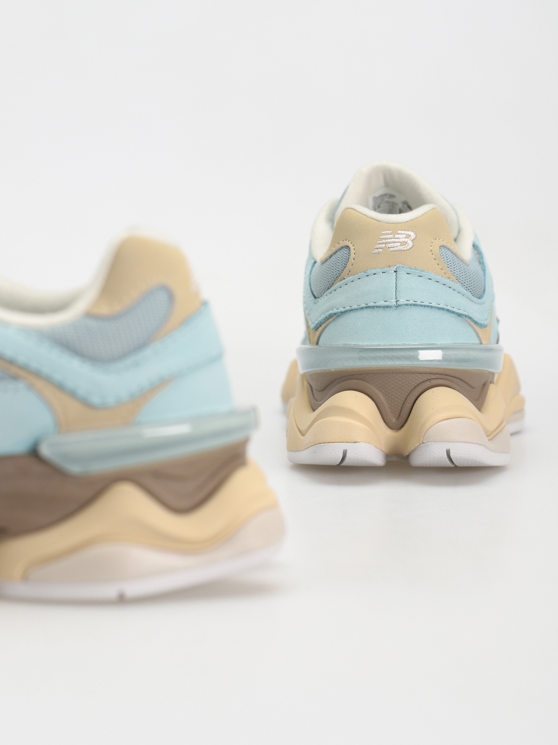 Buty New Balance 9060 (blue haze)