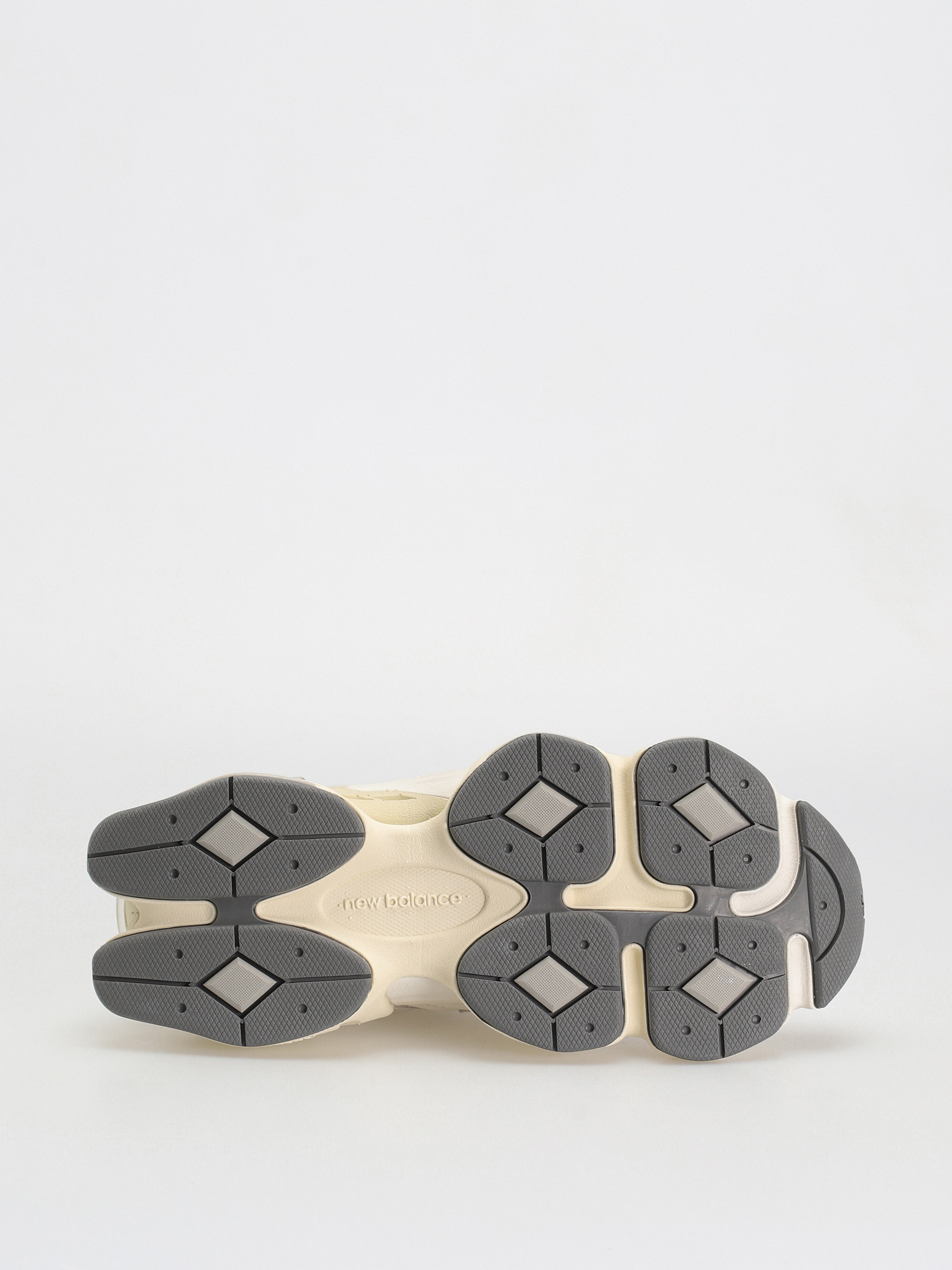 Buty New Balance 9060 (sea salt)