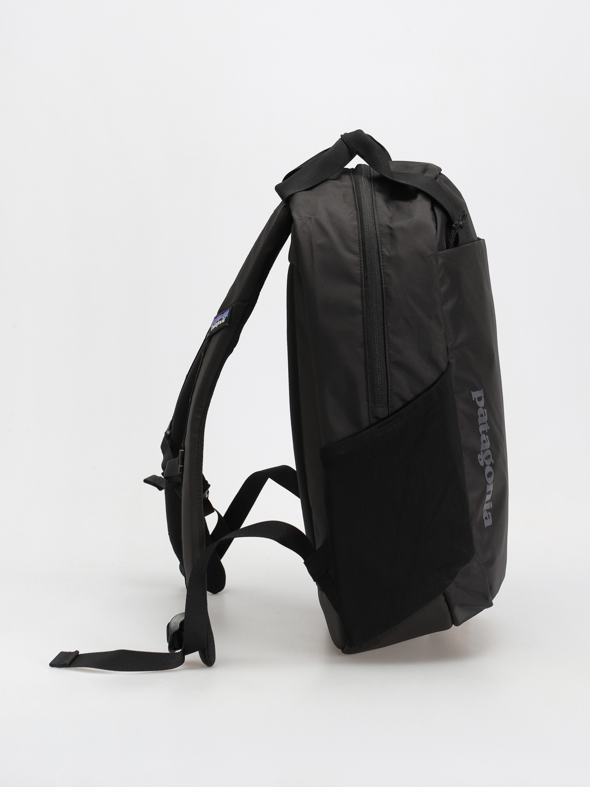 patagonia Atom Tote Pack 20l 黒 バックパック PLECAK ATOM TOTE PACK 20L-BLACK - Skalnik
