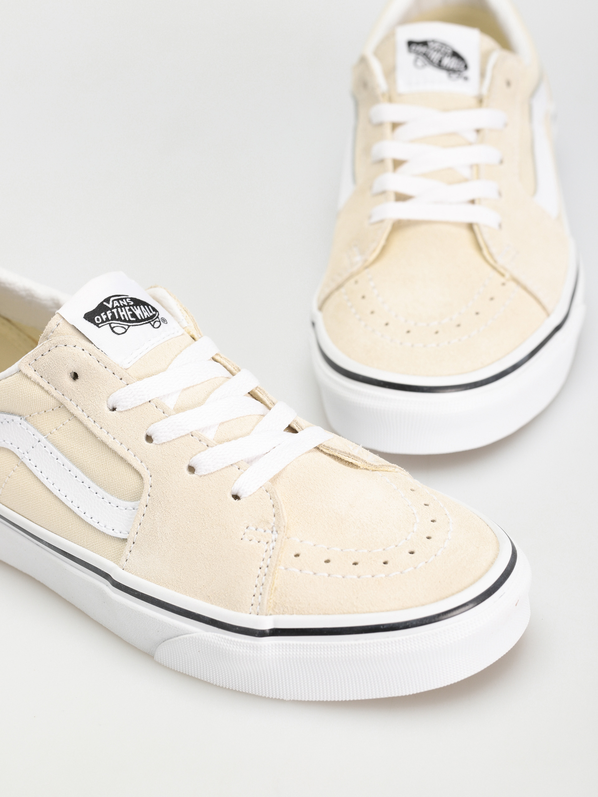 Buty Vans Sk8 Low (color theory classic white/true white)